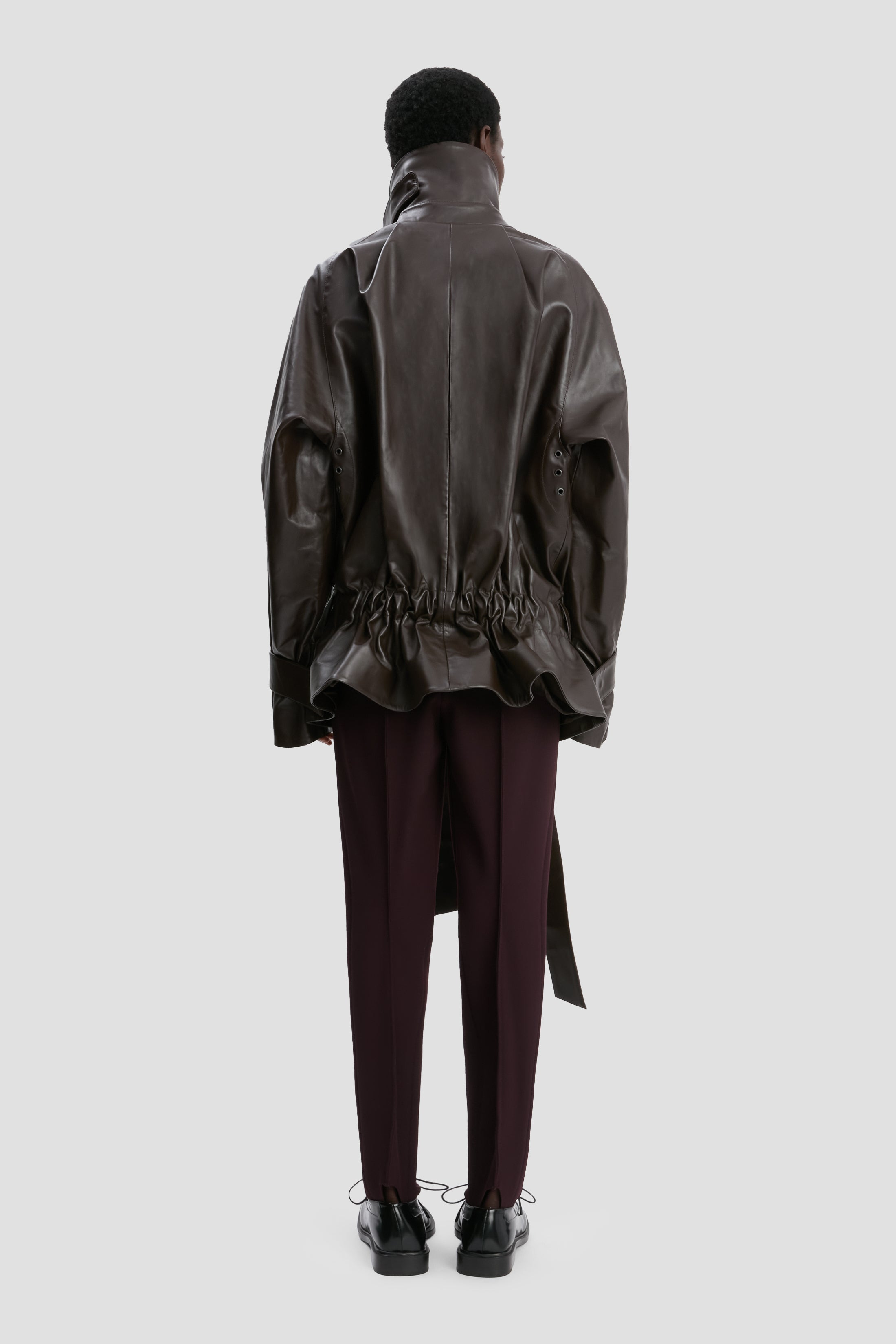 Cropped Belted Leather Trench In Dark Chocolate - 6