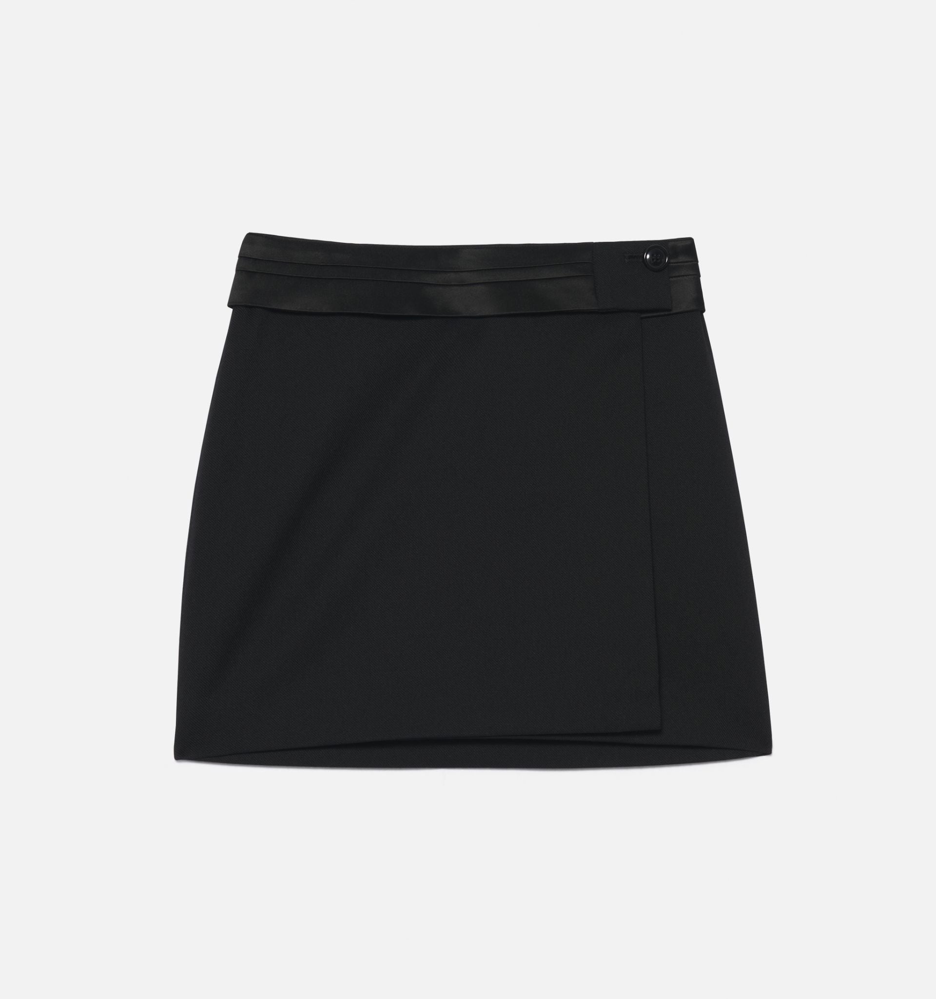 Mini Wrap Skirt With Contrasted Belt - 5