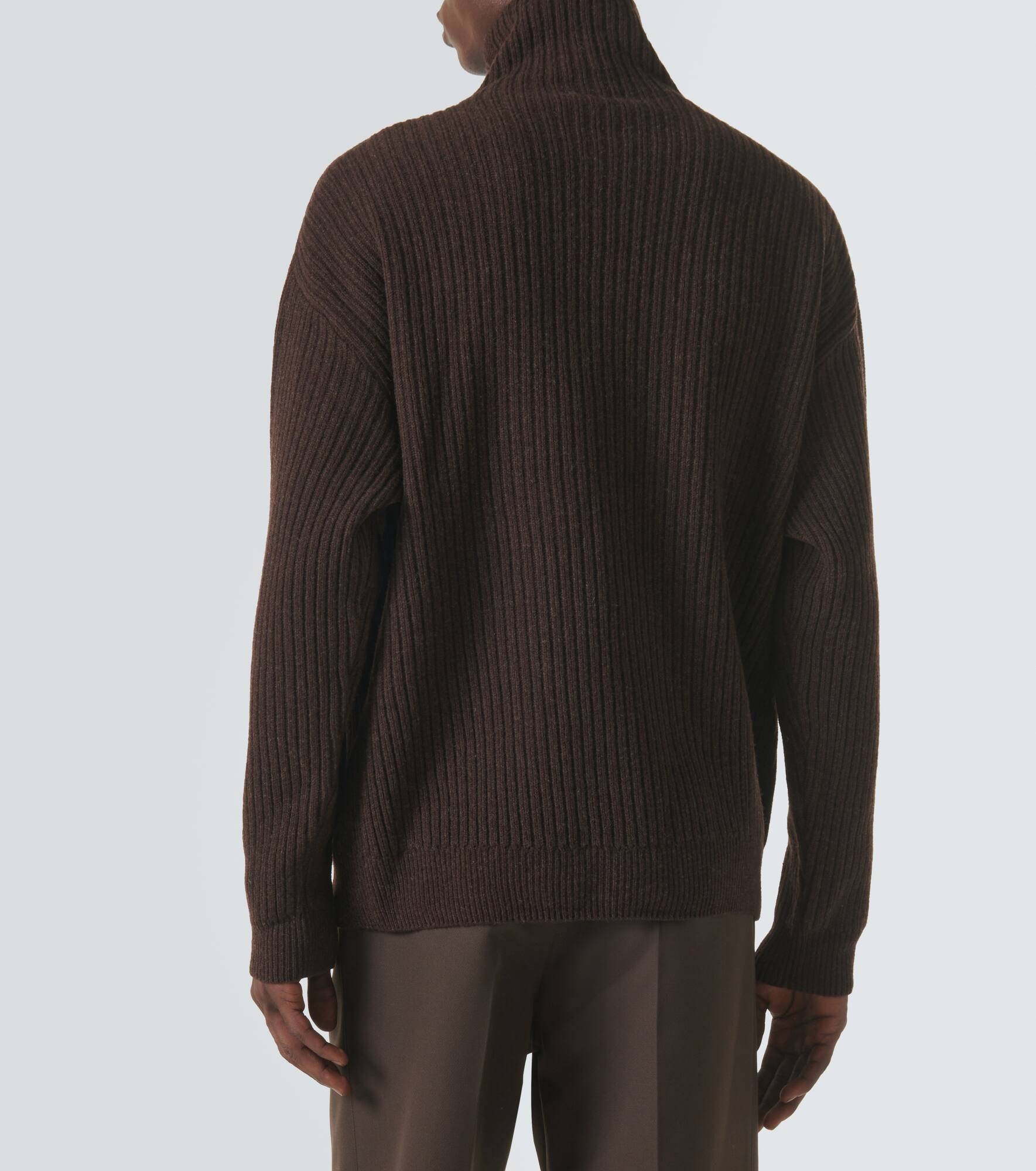 Wool turtleneck sweater - 4