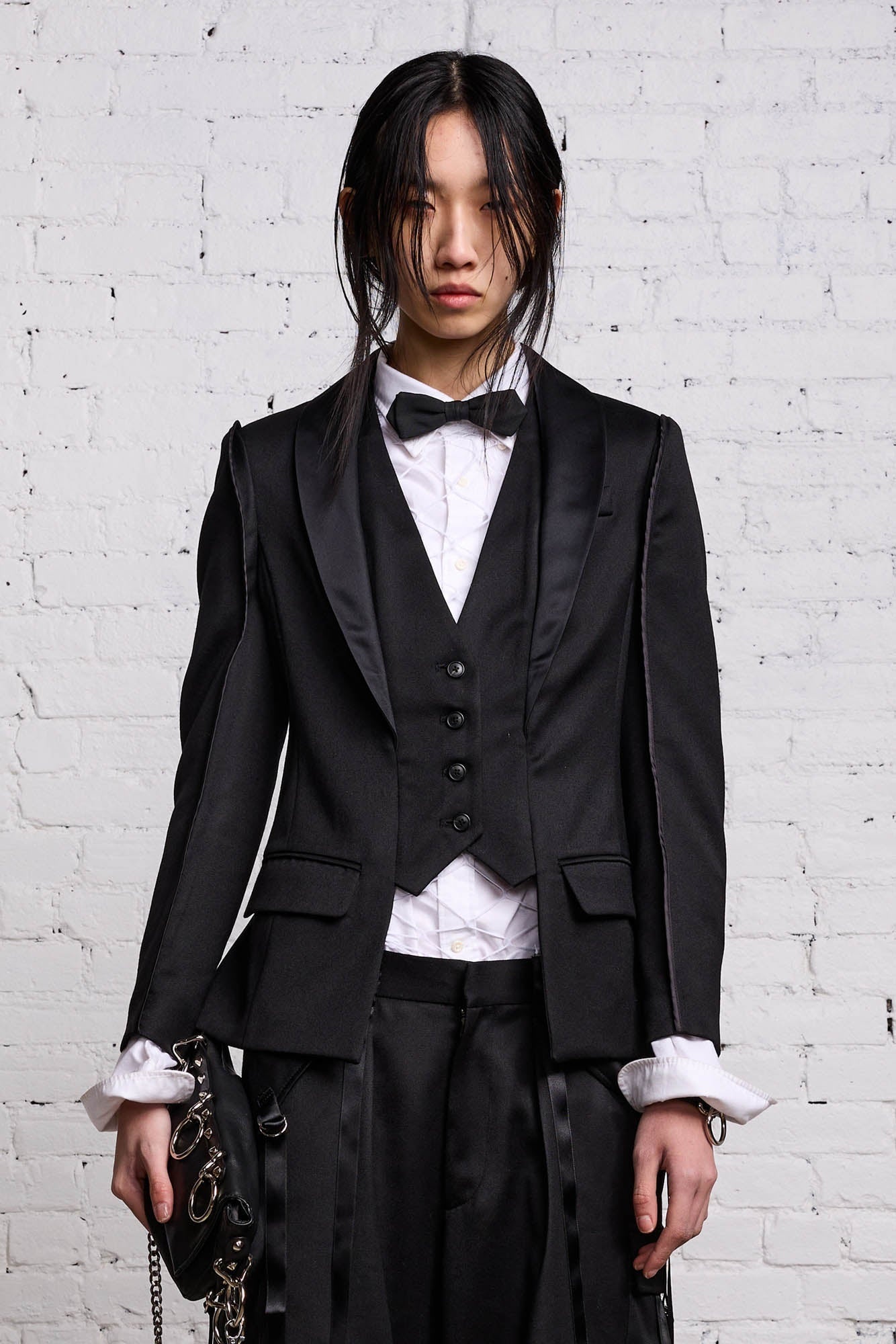 FLAT SLEEVE TUXEDO BLAZER - BLACK AND SATIN - 6