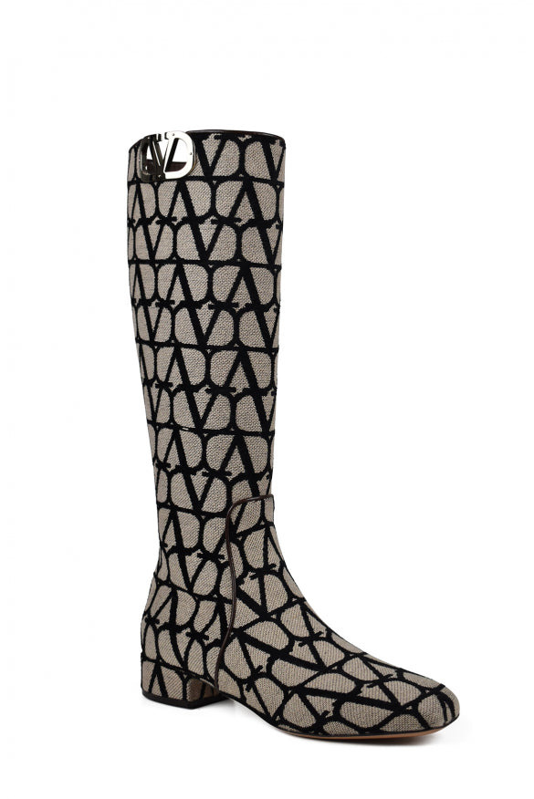 Valentino Garavani Women Vlogo Boots - 2