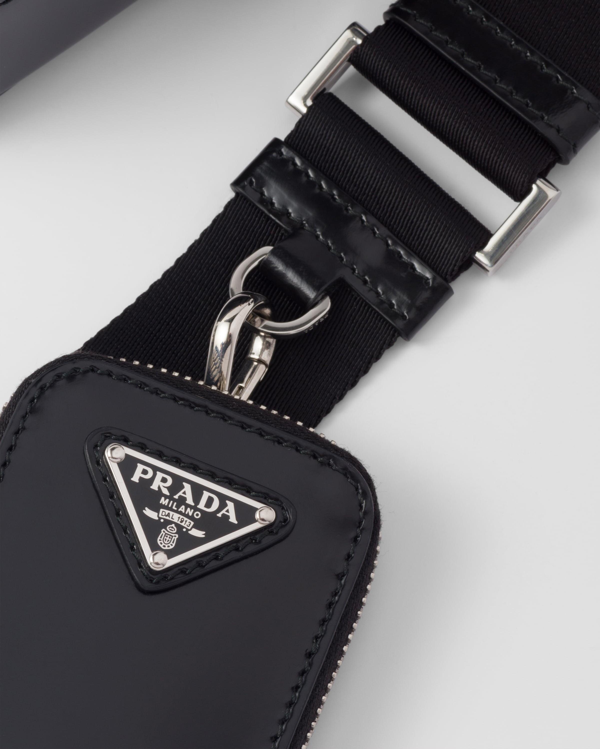 Small Prada Brique leather bag - 7
