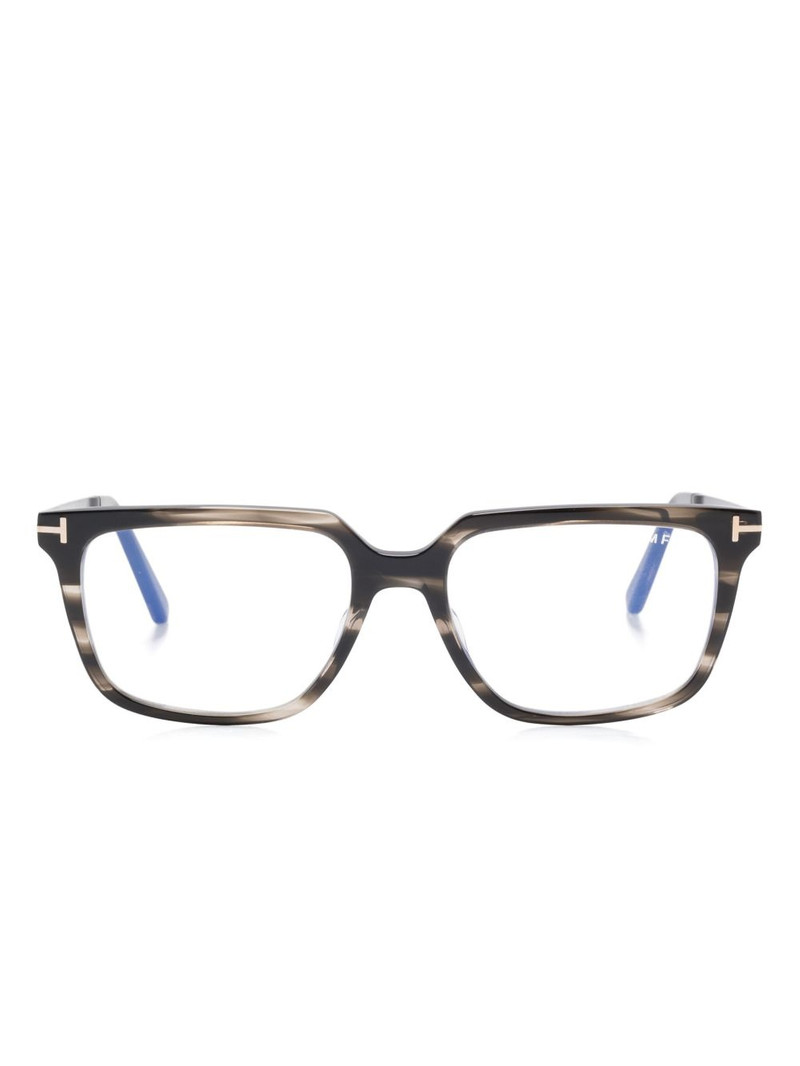 square-frame glasses 1
