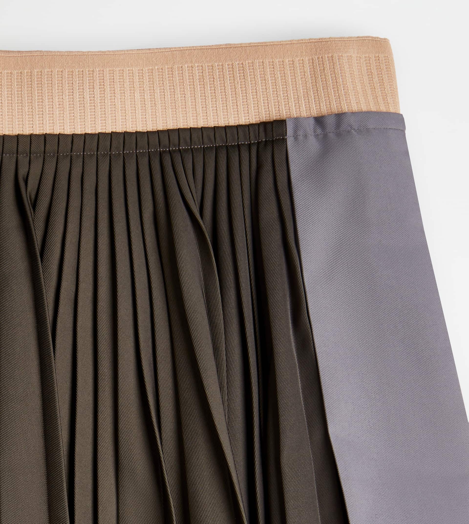 PLEATED SKIRT - GREY, BLACK - 4
