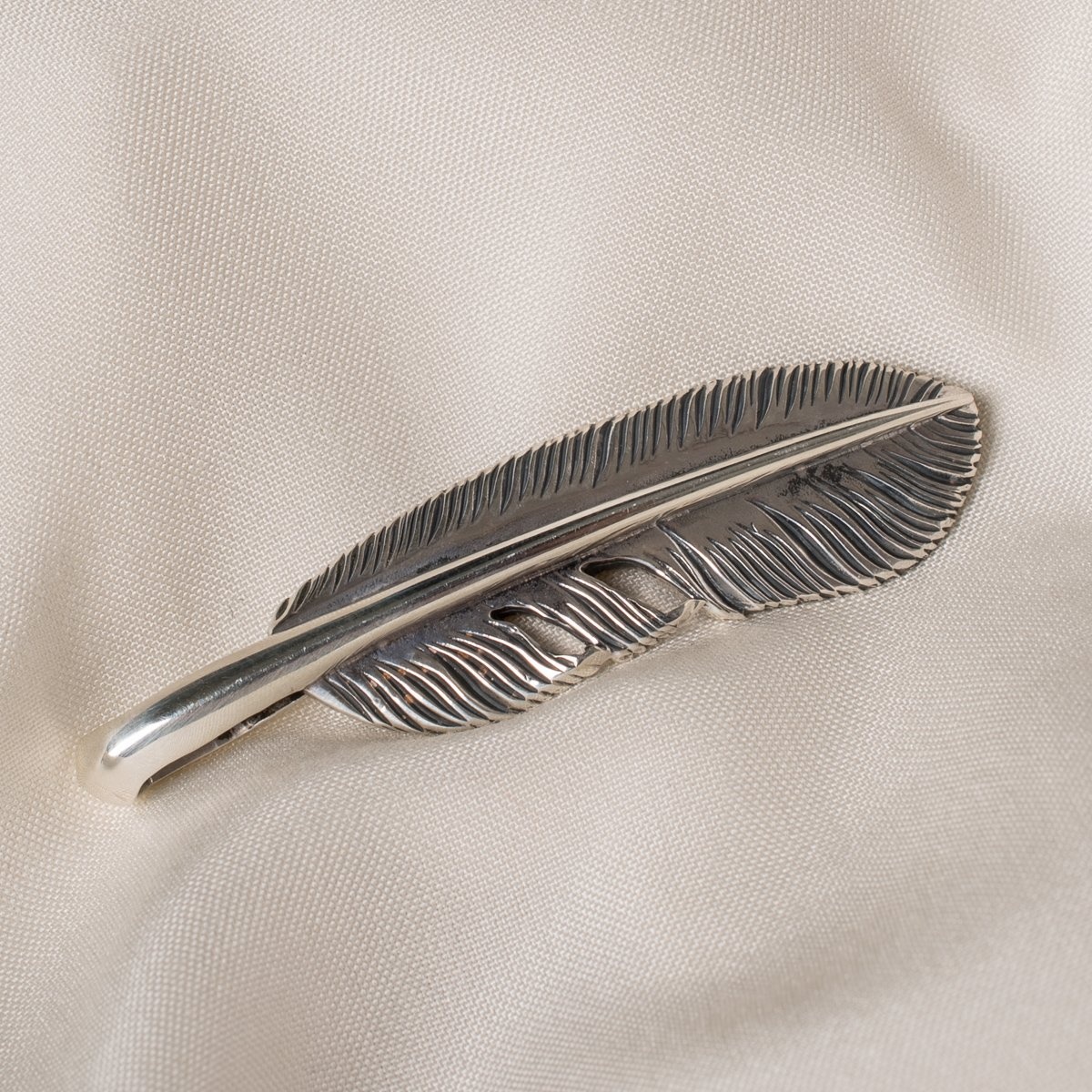 IHSI-09 Feather Pendant - Sterling Silver - 8