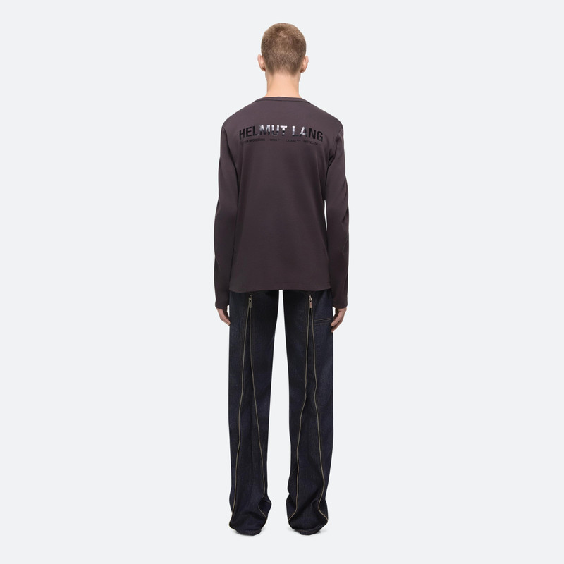 LONG-SLEEVE APEX TEE 5