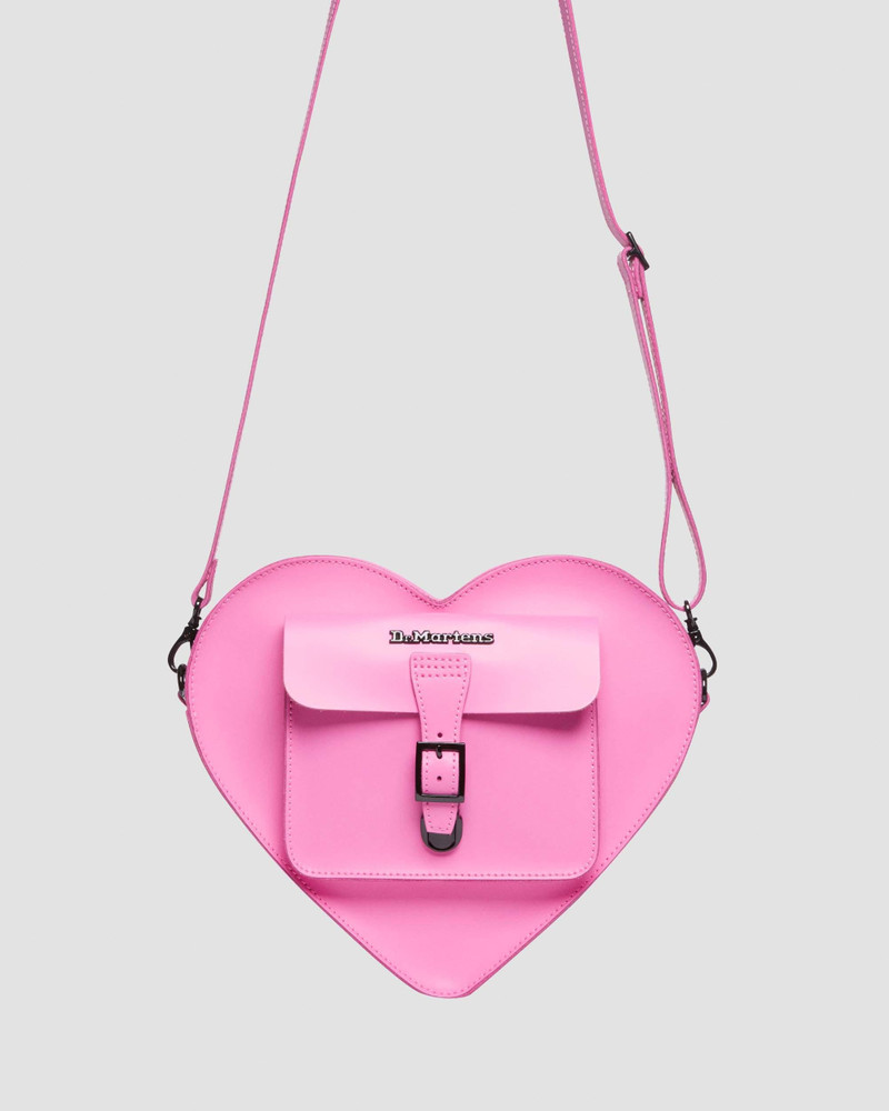 Heart Shaped Hardware Kiev Leather Bag 4