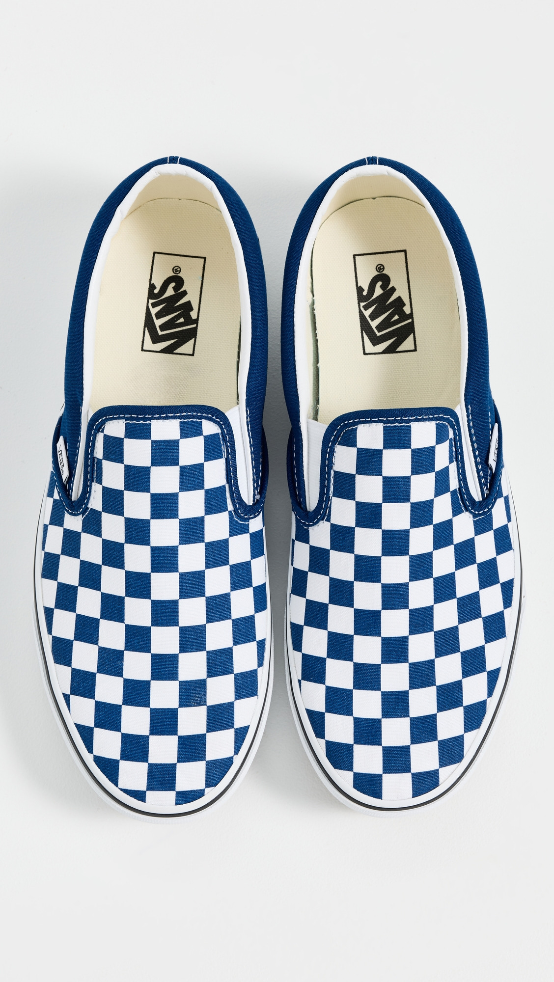 U Classic Slip-On Sneakers - 3