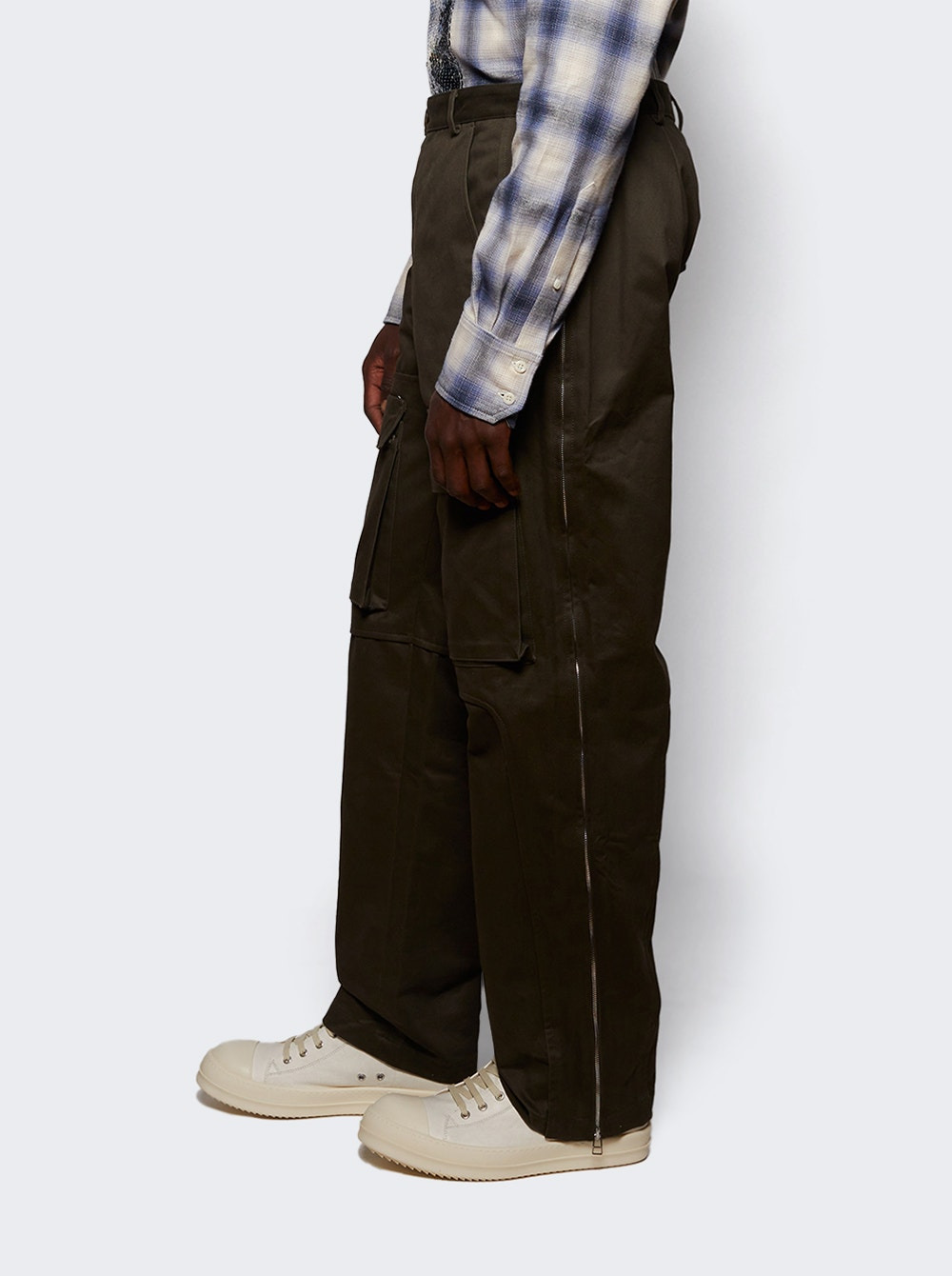 Zipped-side Cargo Pants Khaki Green - 3