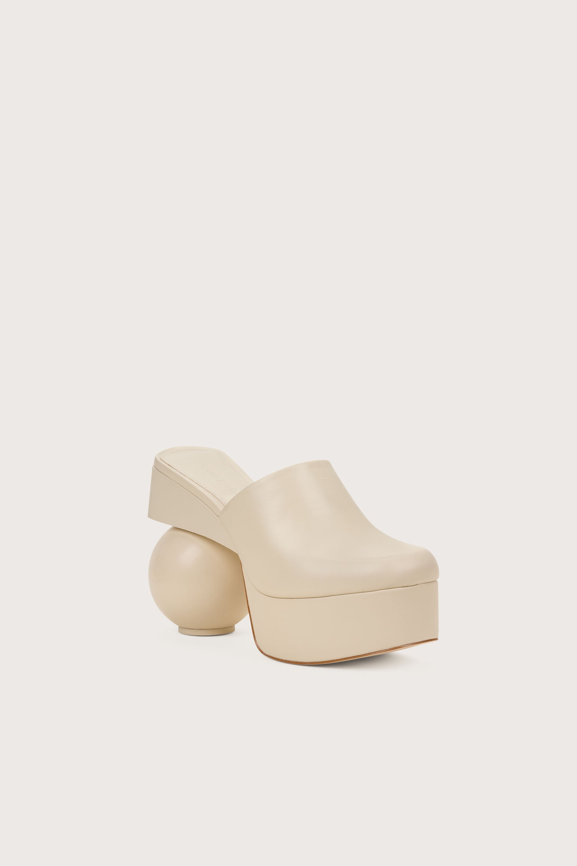MAUDE MULE - 2