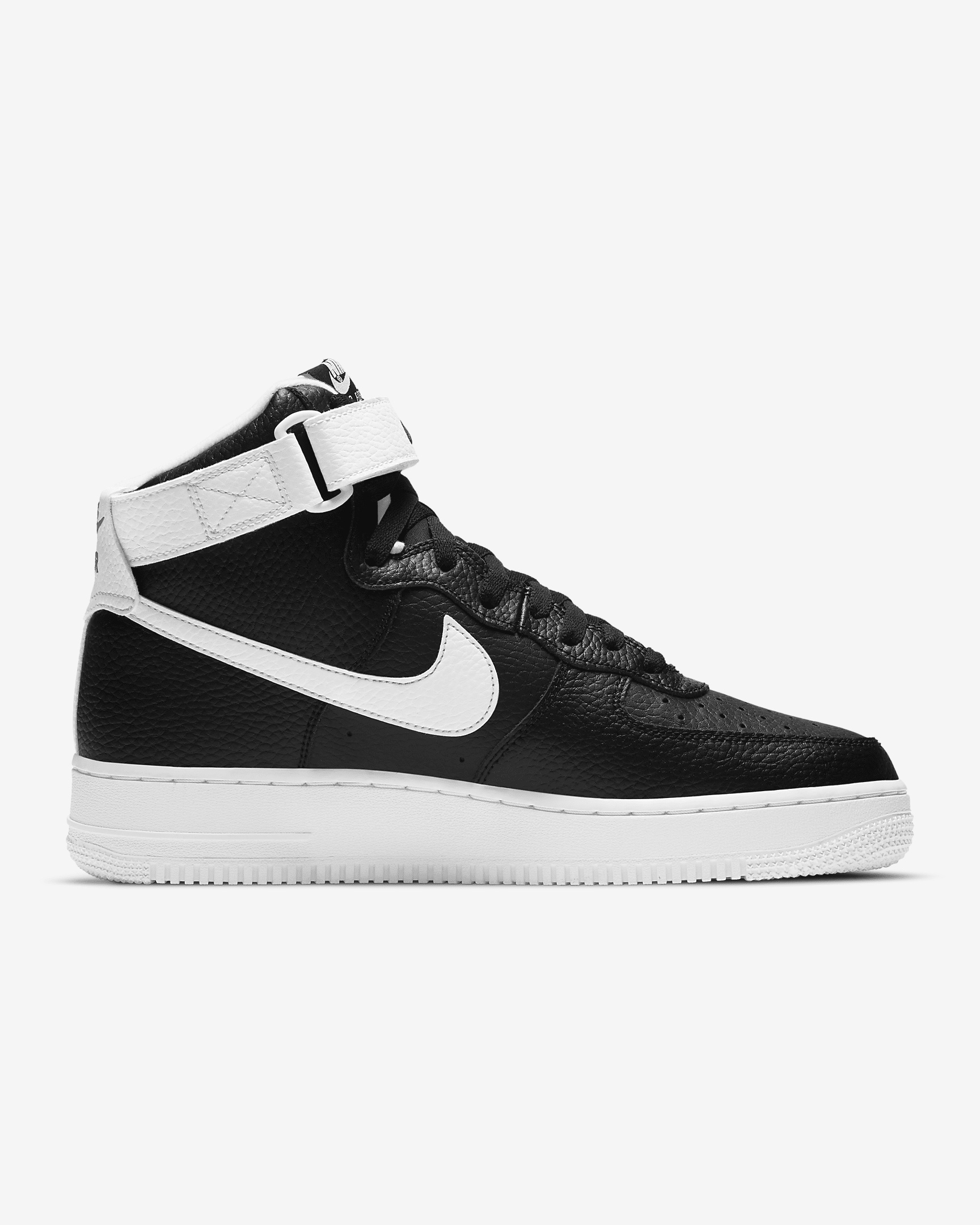 Nike Men's Air Force 1 '07 High Shoes - 3