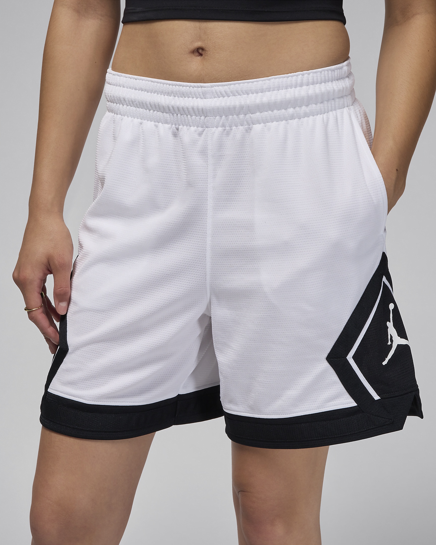 Jordan Sport Women's Diamond Shorts - 2