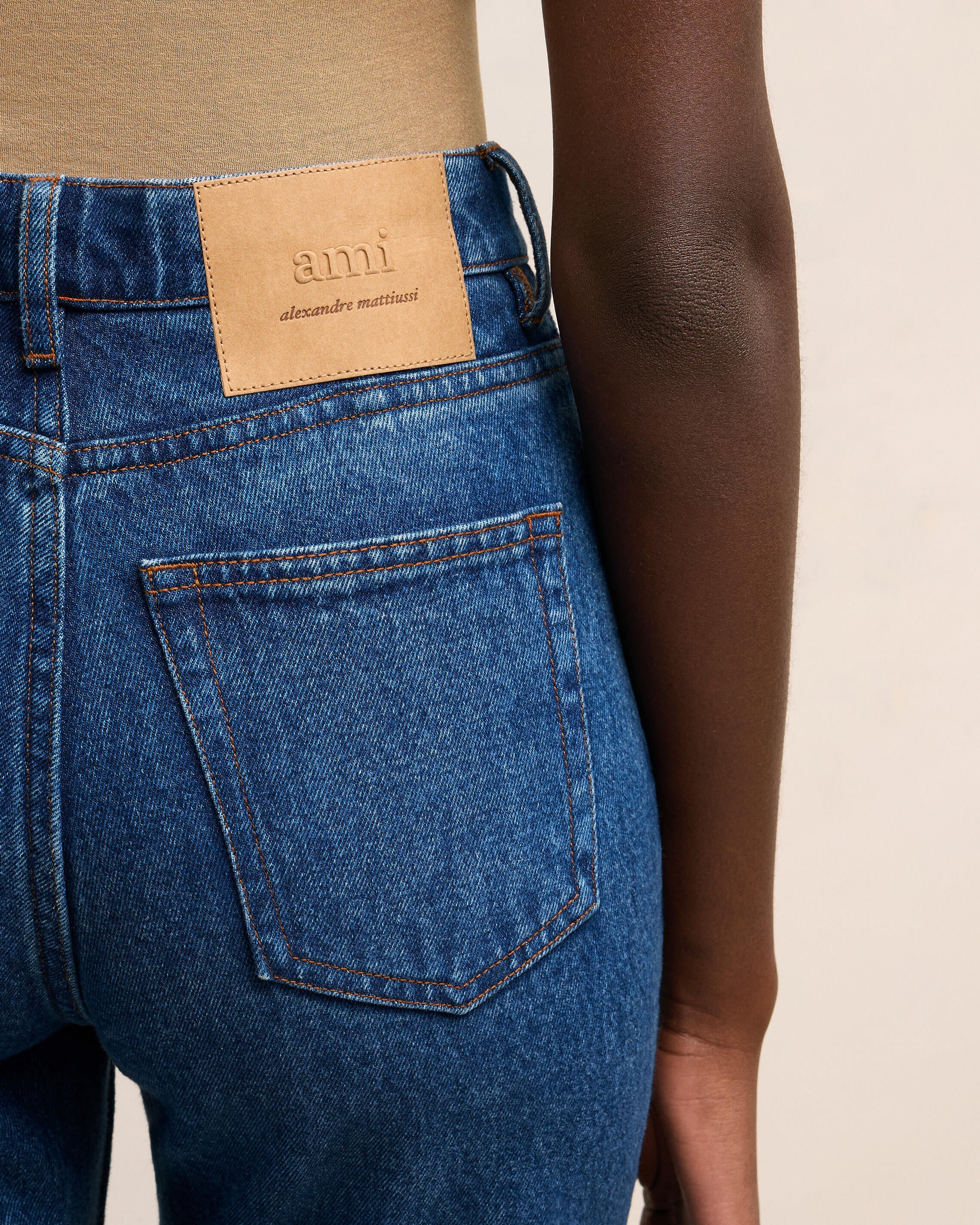 FLARE FIT JEANS - 5
