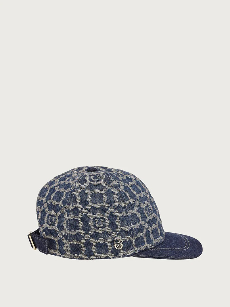 FERRAGAMO GANCINI GALORE CAP outlook