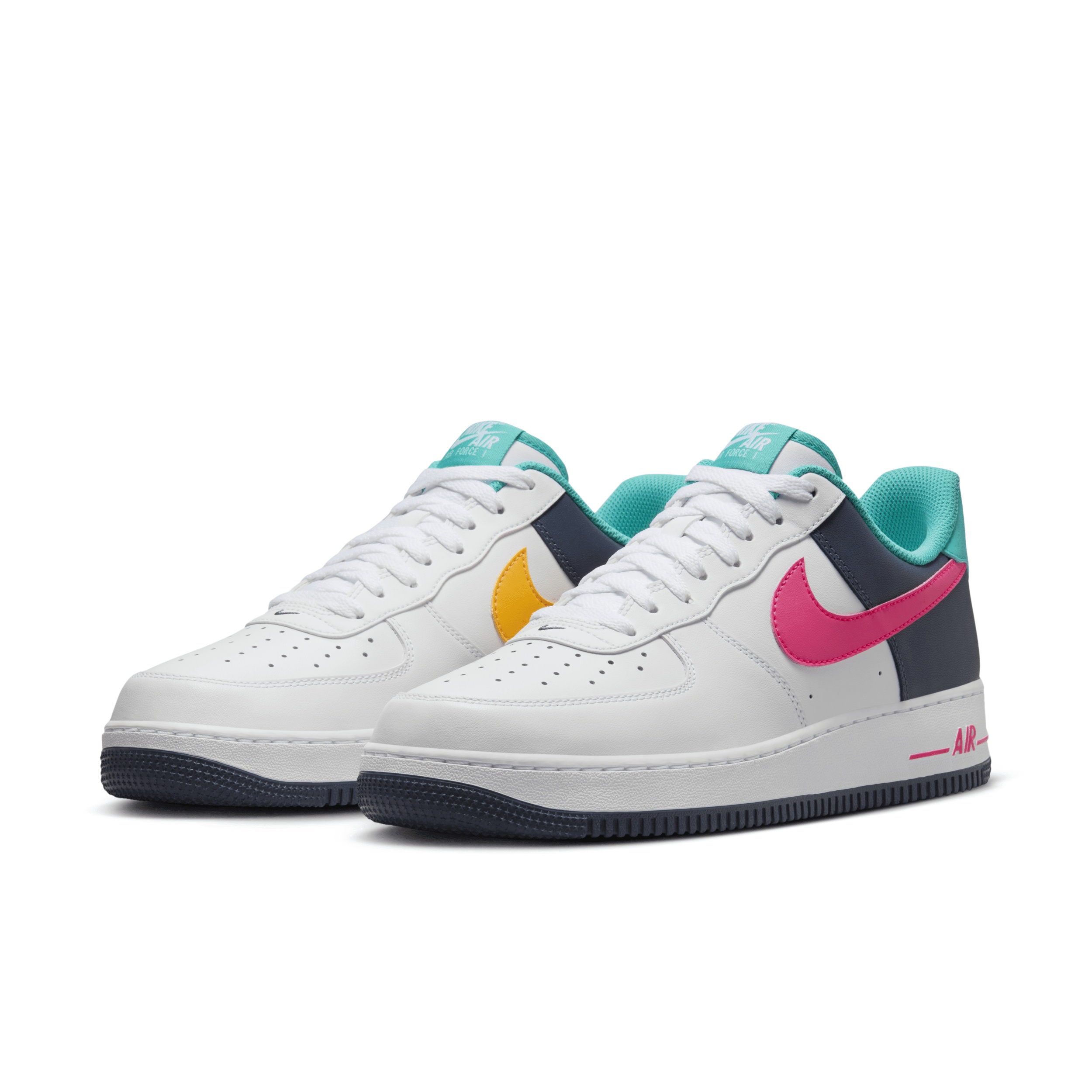 Nike Men's Air Force 1 '07 Shoes - 5