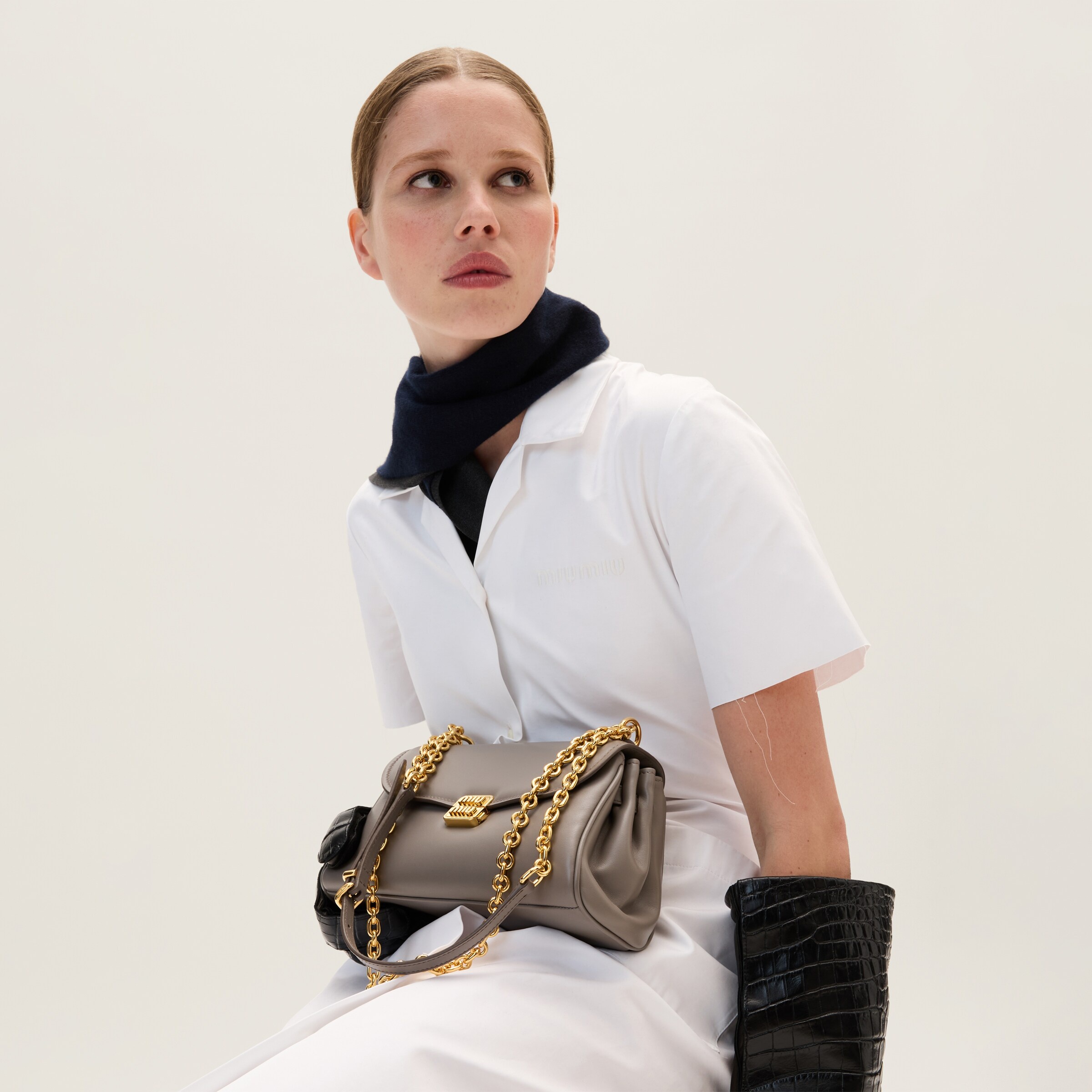 Leather shoulder bag - 5