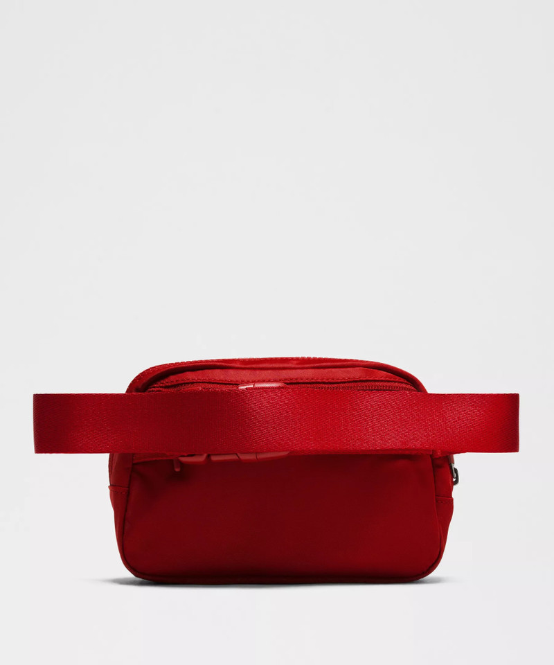 Everywhere Belt Bag 1L *Campus 3