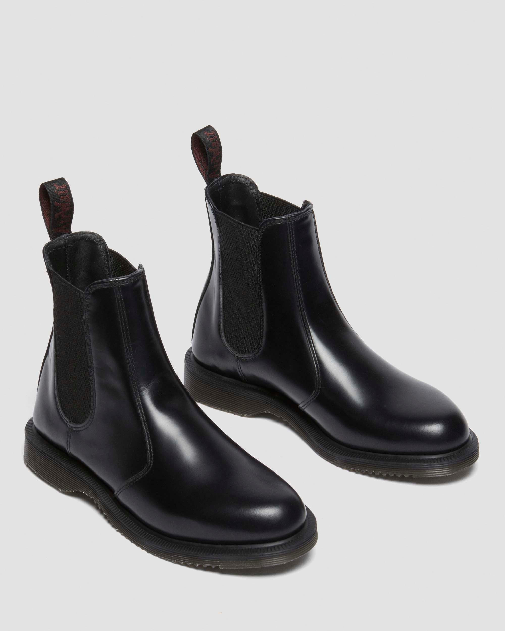 Flora Smooth Chelsea Boots - 9