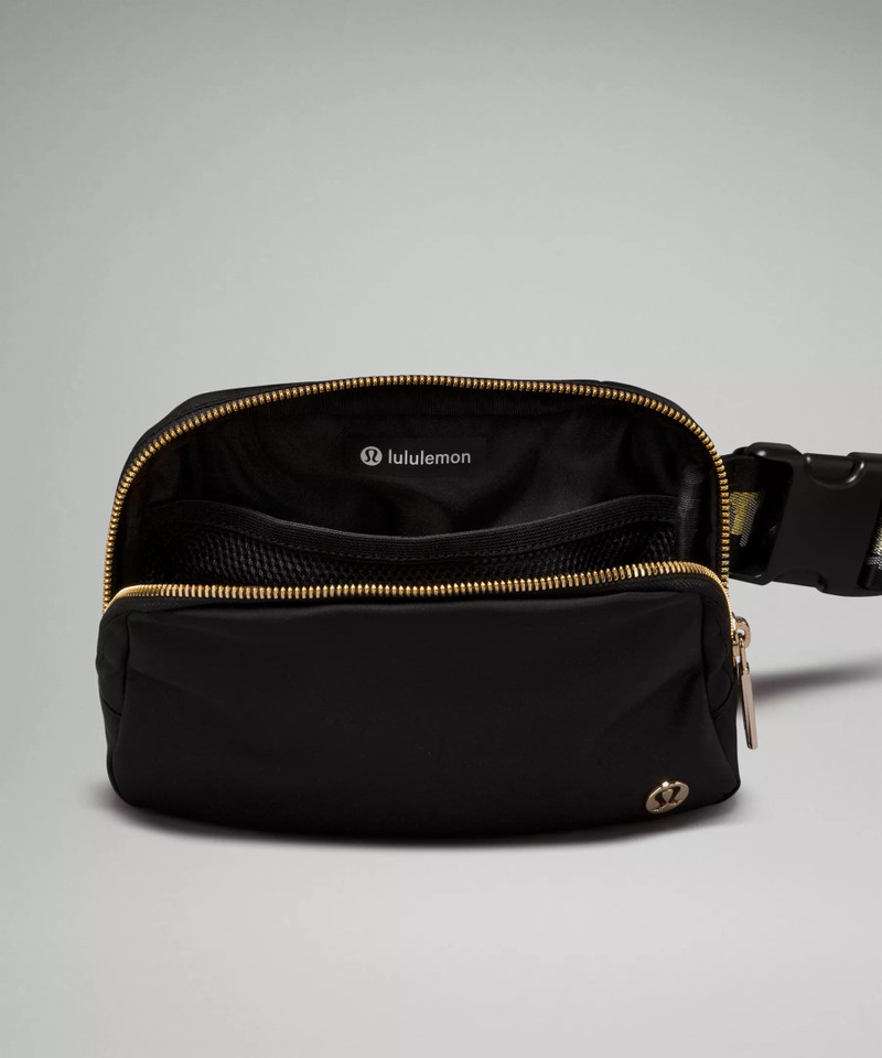 Everywhere Belt Bag 1L 5