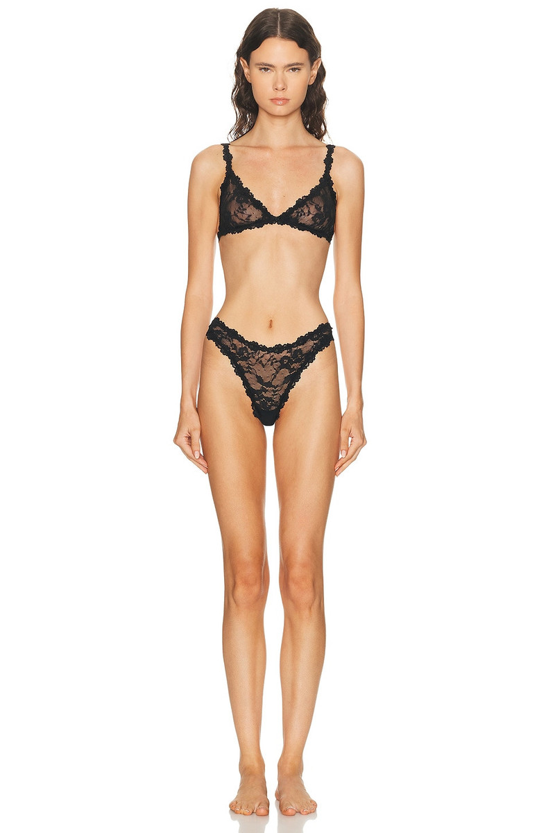 SKIMS Stretch Lace Dipped Thong outlook