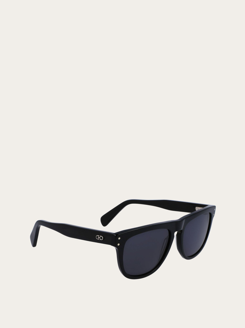 FERRAGAMO Sunglasses outlook