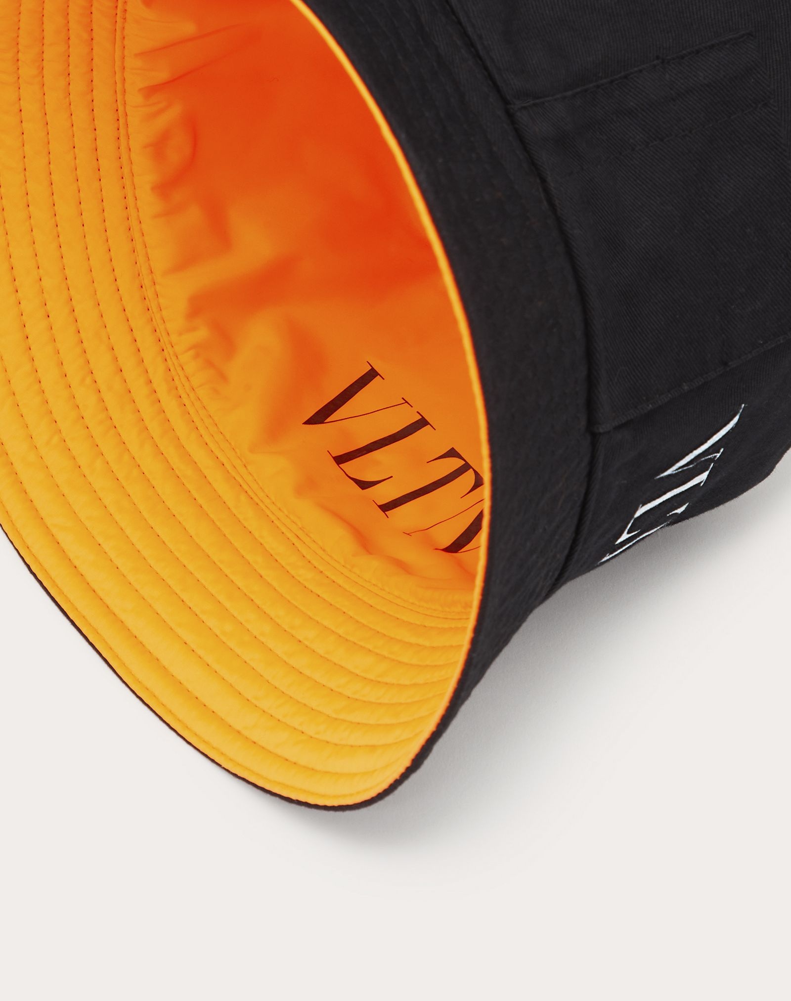 VLTN reversible nylon and cotton bucket hat - 3