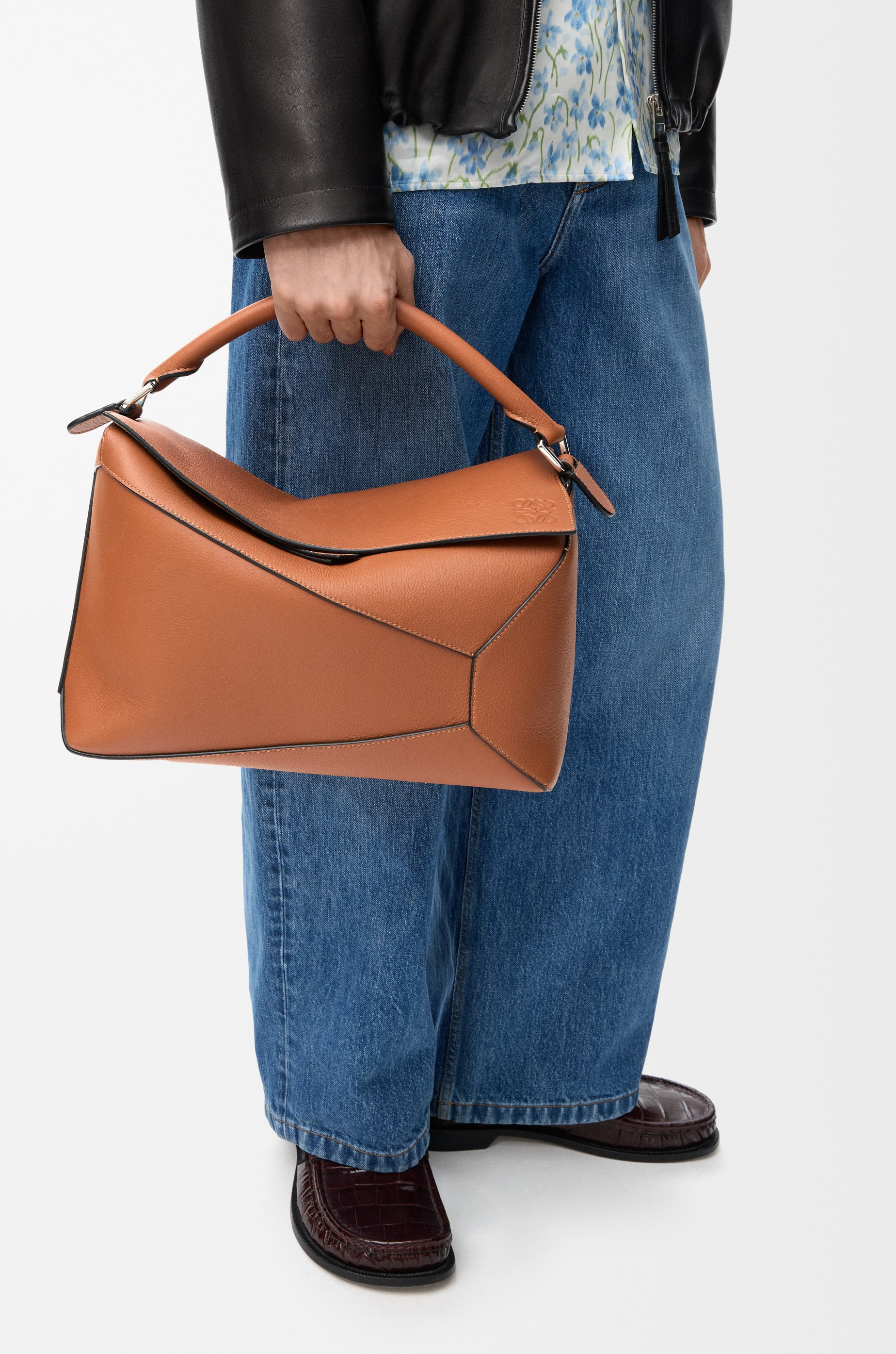 Large Puzzle Edge bag in classic calfskin - 2