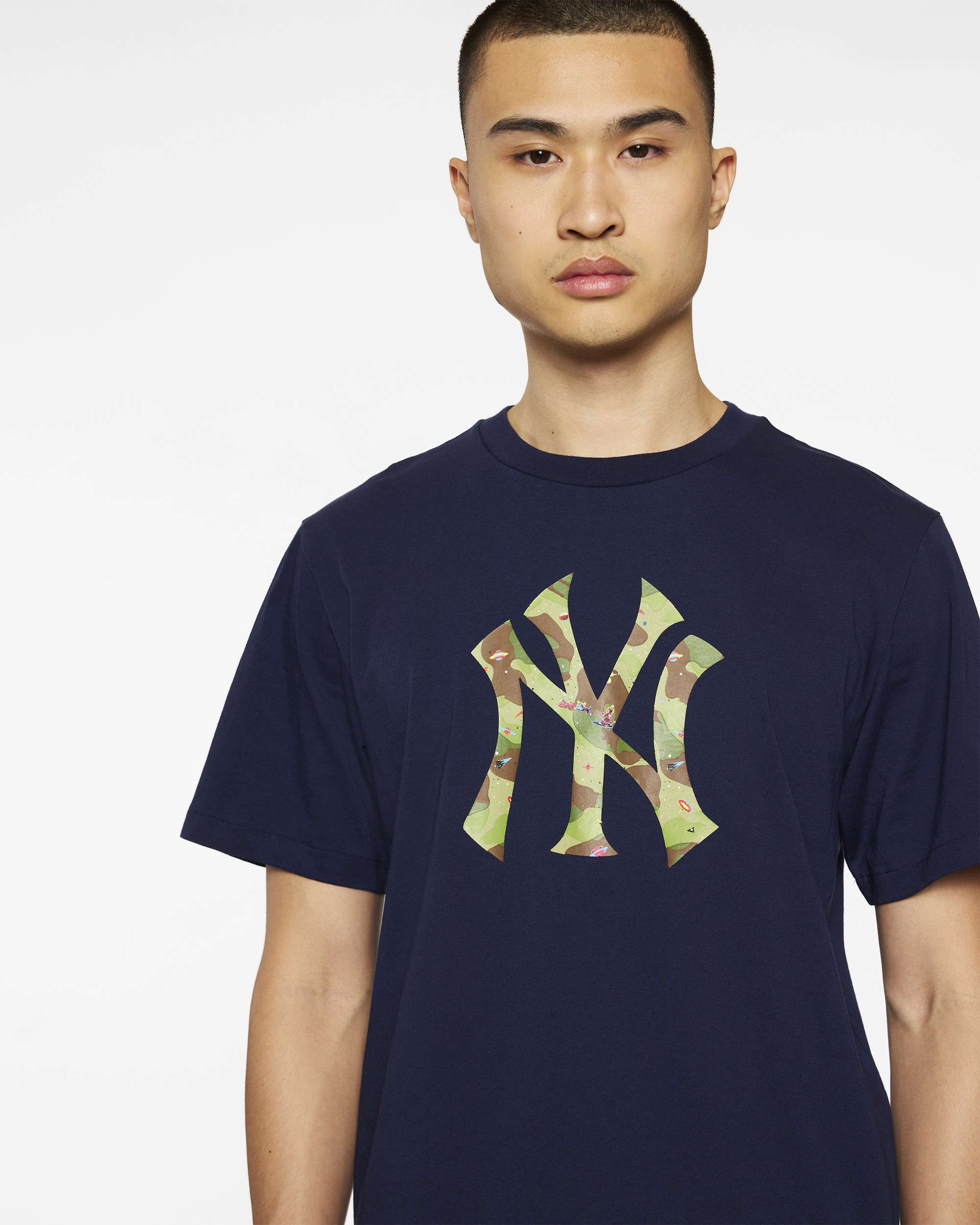 NY YANKEES SPACE CAMO LOGO TEE - 4