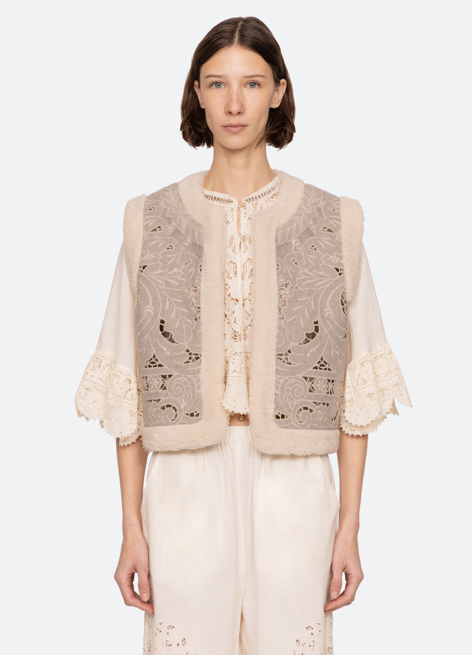 Ceci Vest - 3
