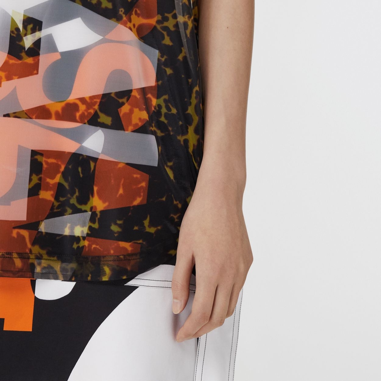 Sleeveless Slogan Print Top - 5