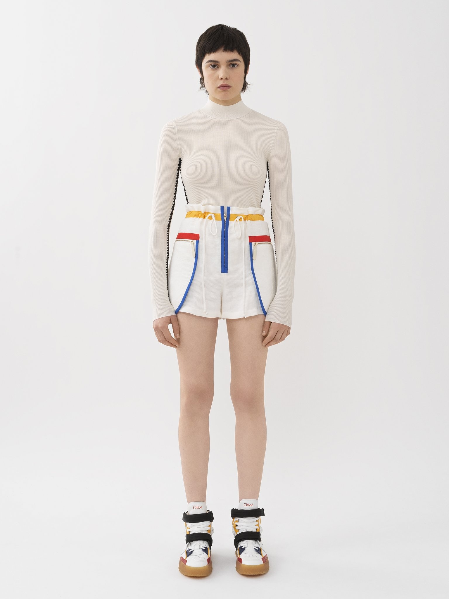 SPORTY SHORTS - 2