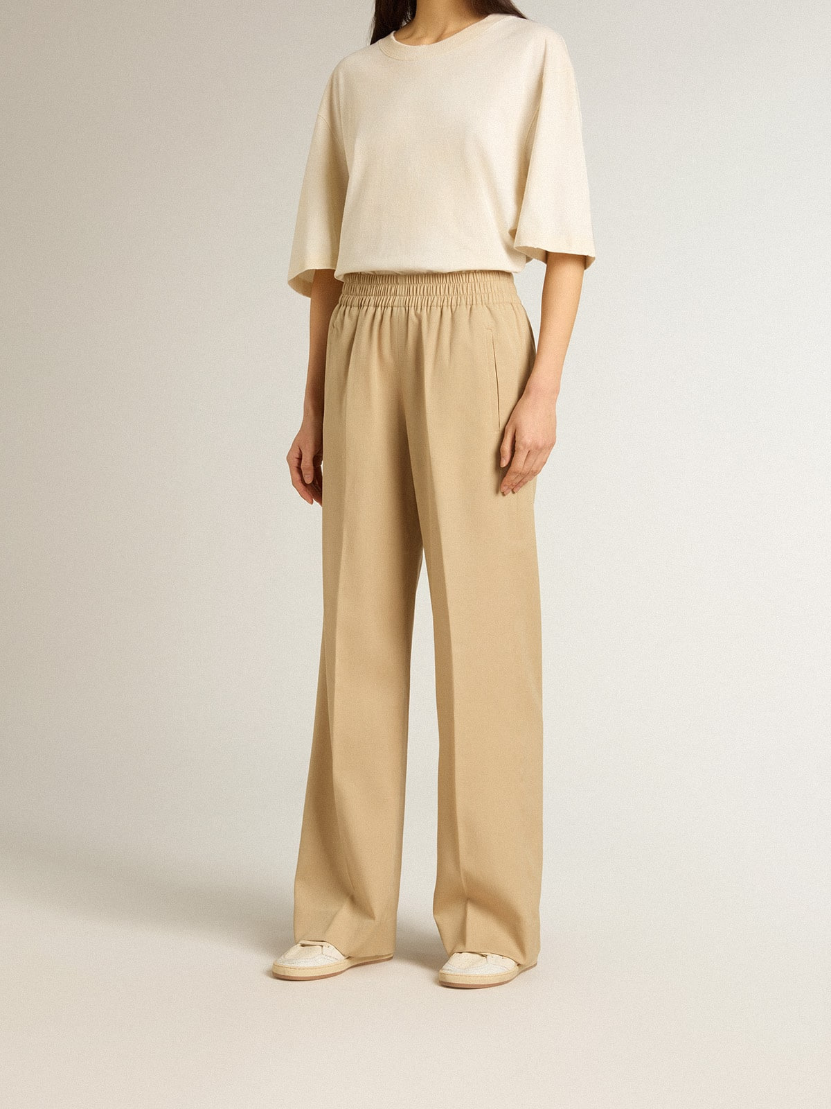 Women’s sand-colored joggers - 2