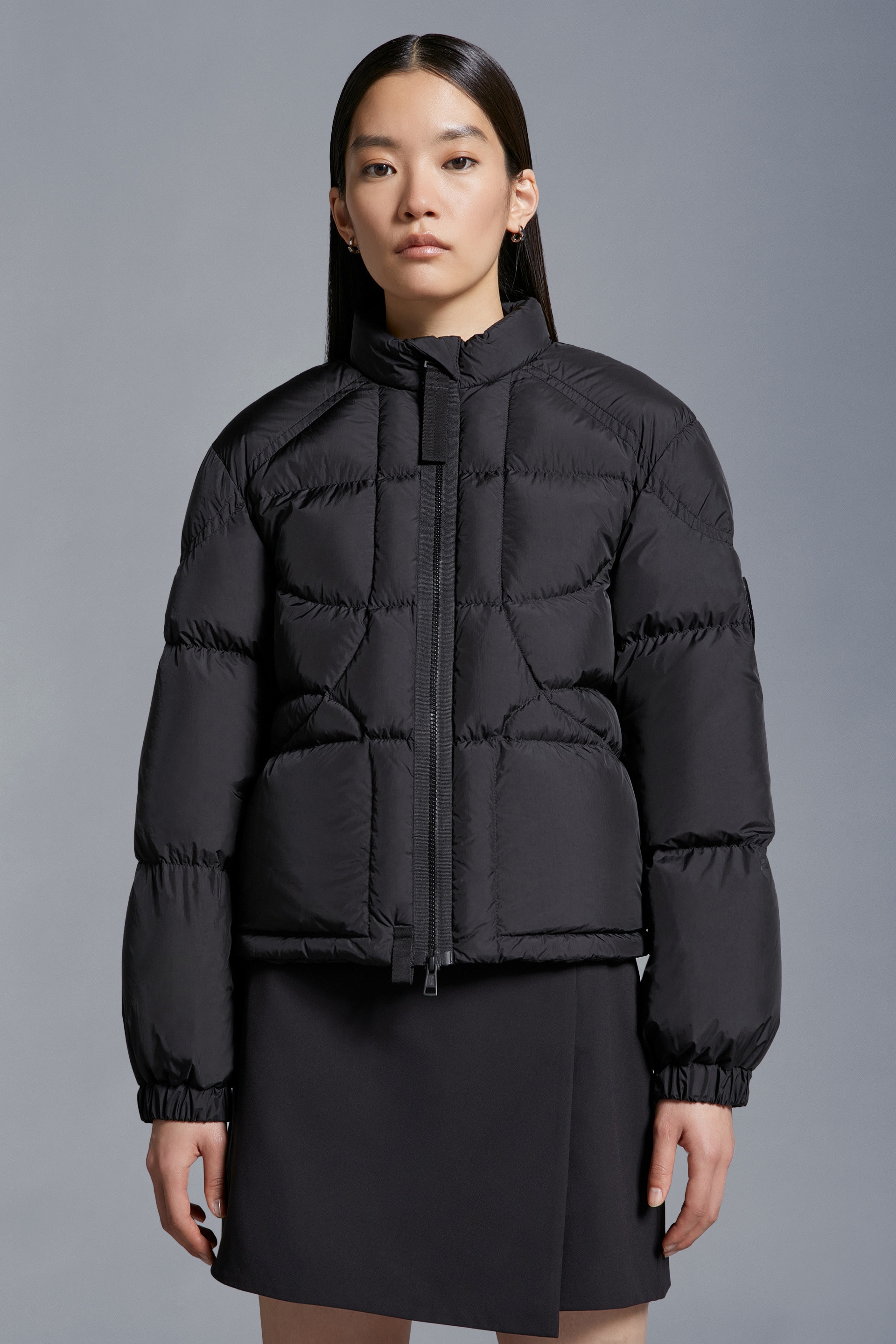 【MONCLER】YAZI ショート ダウン ジャケット Moncler Yazi Short Down Jacket | REVERSIBLE