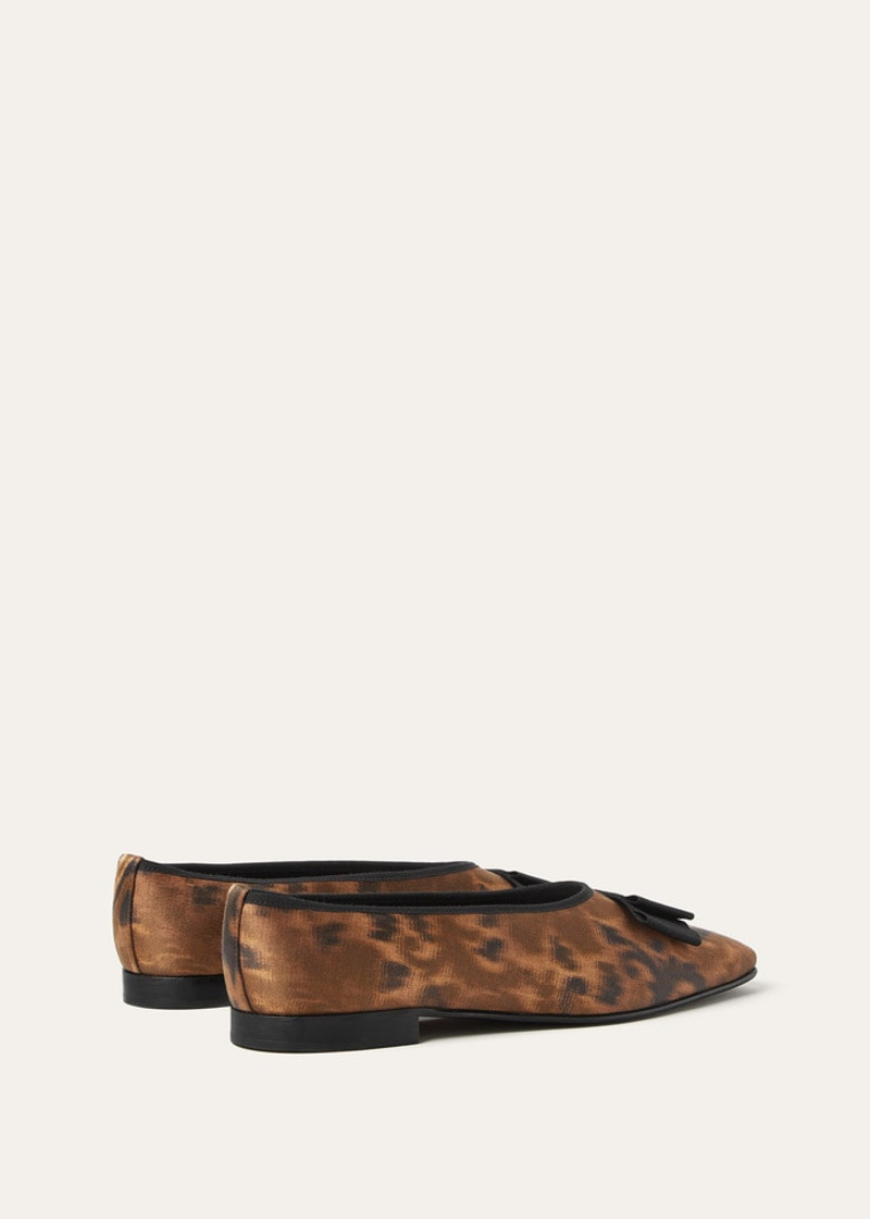 Hennie Ballet Flat 4