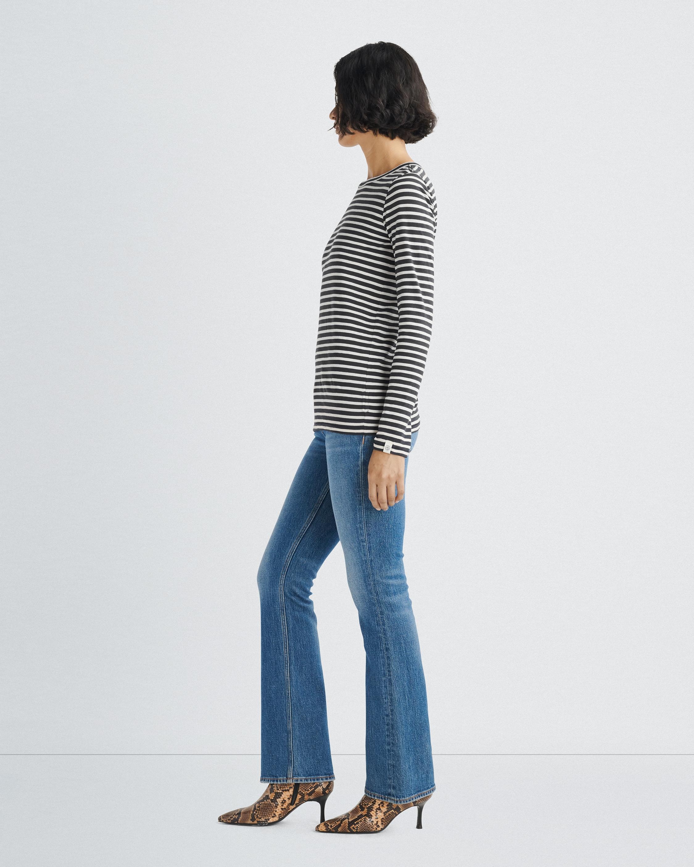 Peyton Bootcut - Huntley
Mid-Rise Vintage Stretch Jean - 4