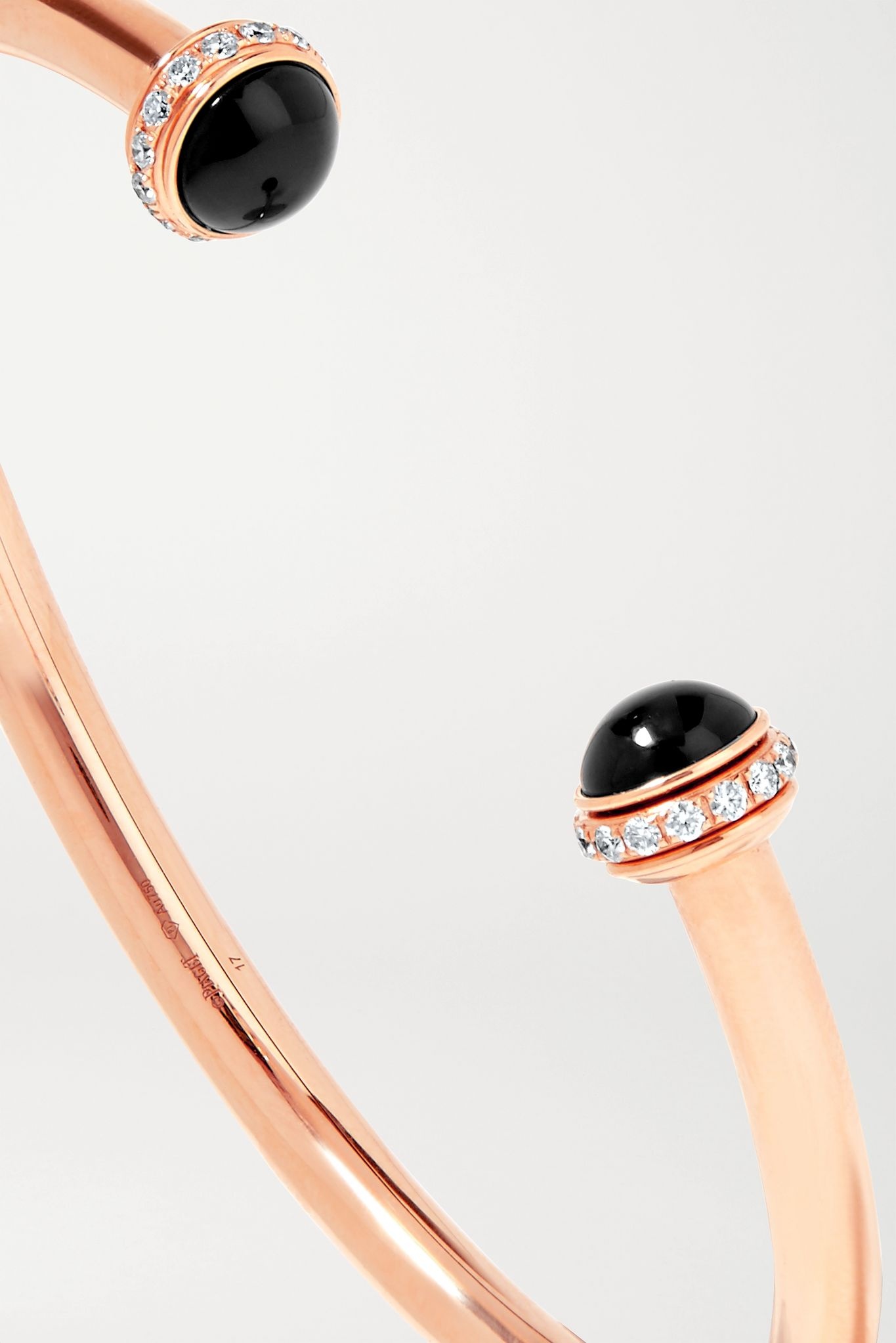 Possession 18-karat rose gold, onyx and diamond cuff - 4