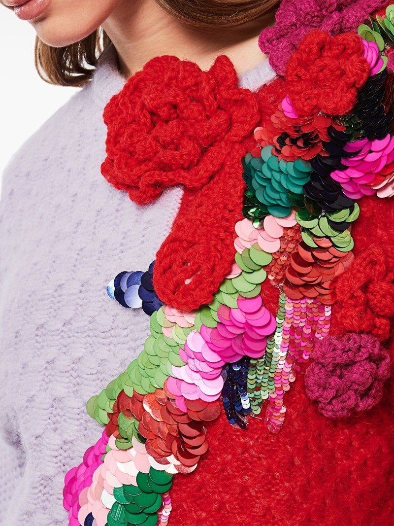 asymmetric jumper 4