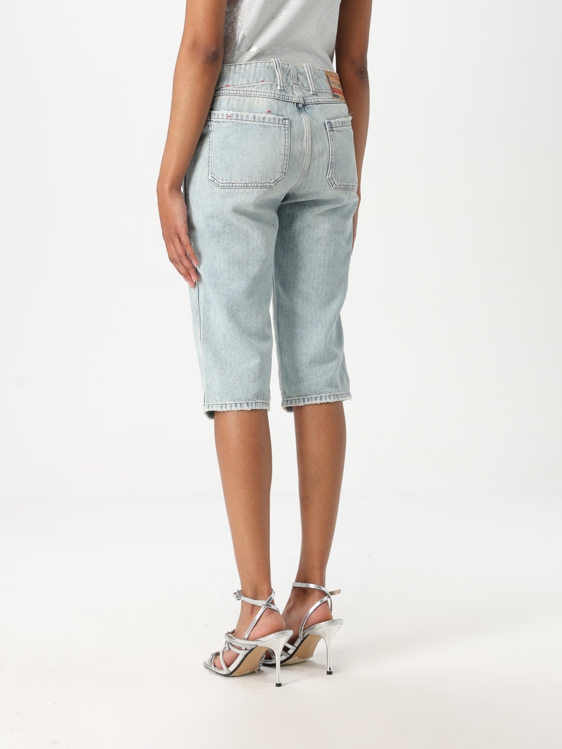Short woman Diesel - 2