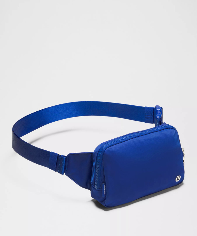 Everywhere Belt Bag Large with Long Strap 2L 4