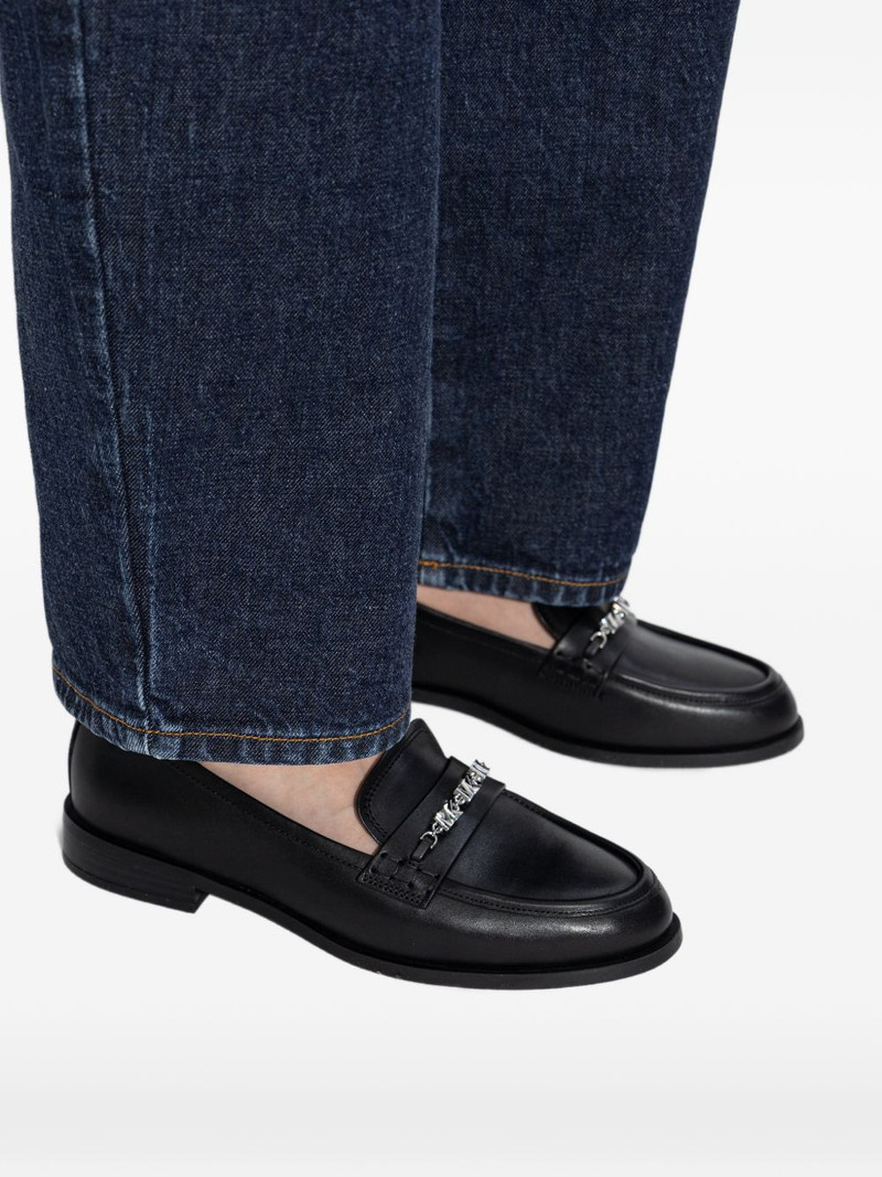 Dina chain calf leather pumps 5