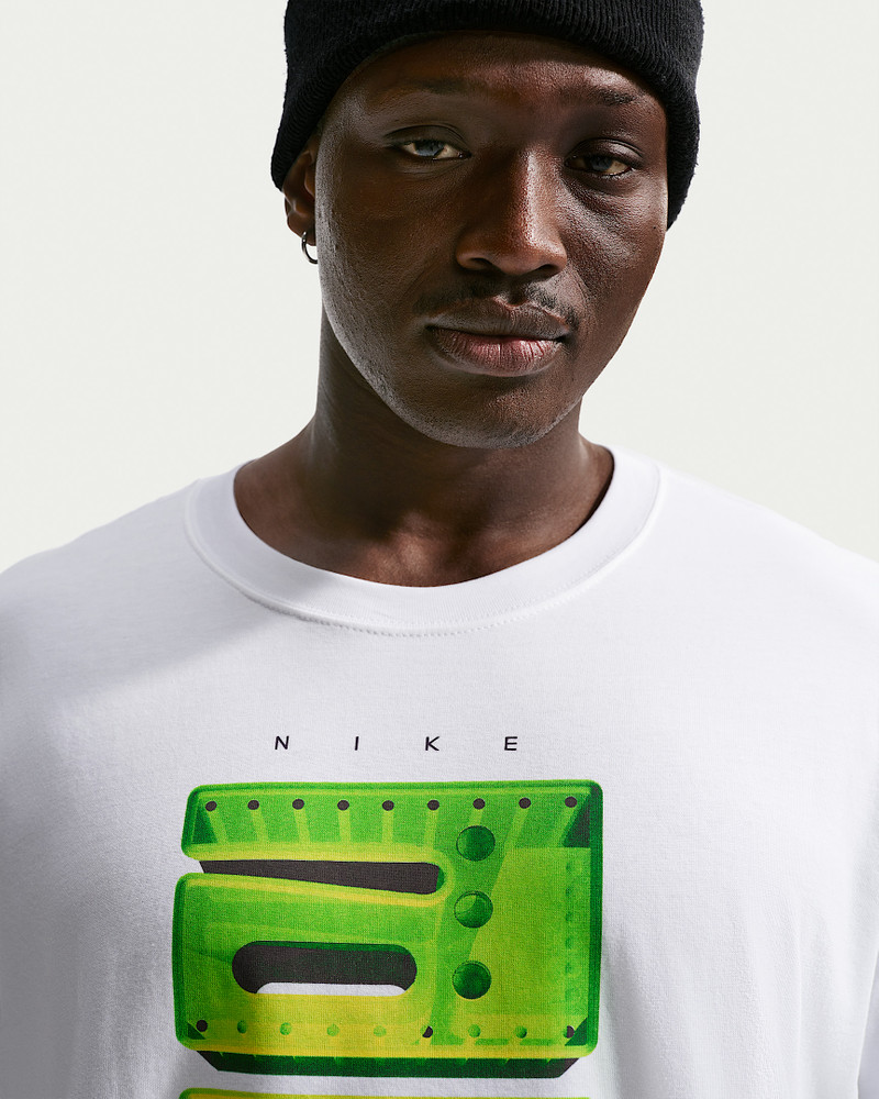 Nike Sportswear T-Shirt 8