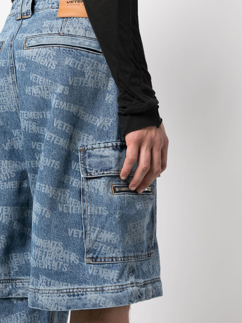 Transformer logo-print jeans 6