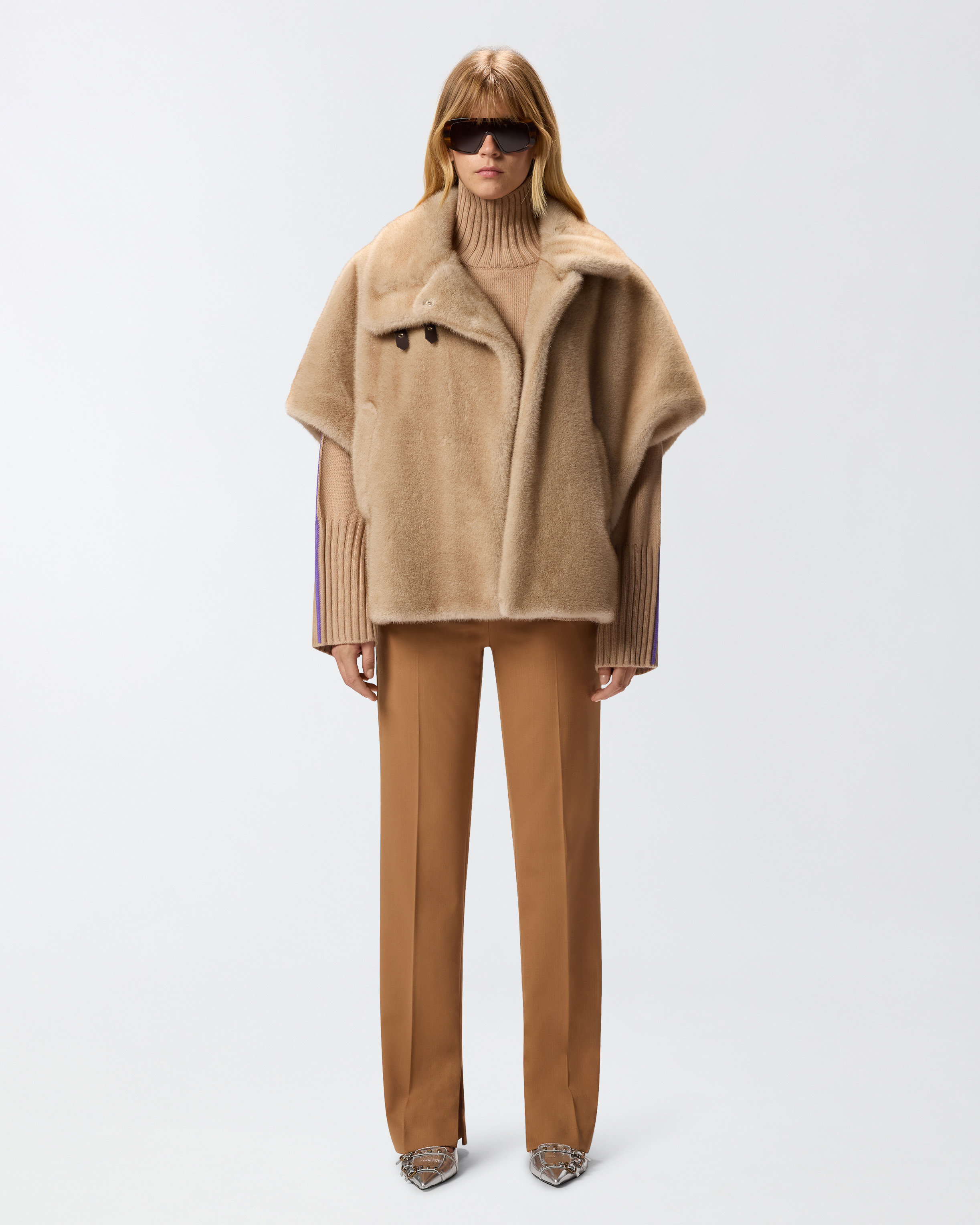 FAUX FUR CAPE - 3