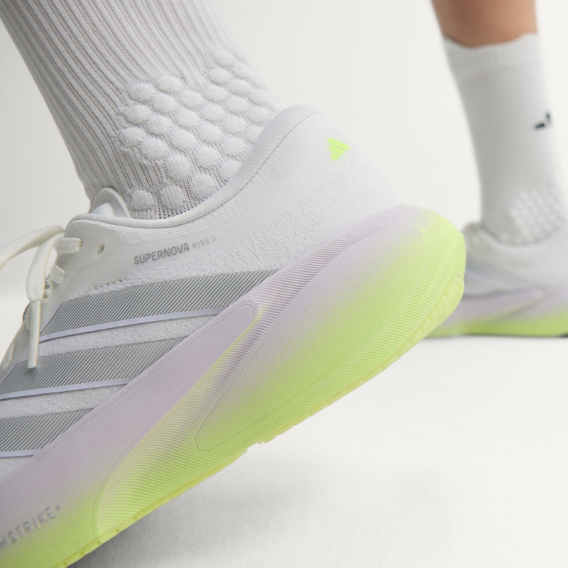 SUPERNOVA RISE 3 RUNNING SHOES 5