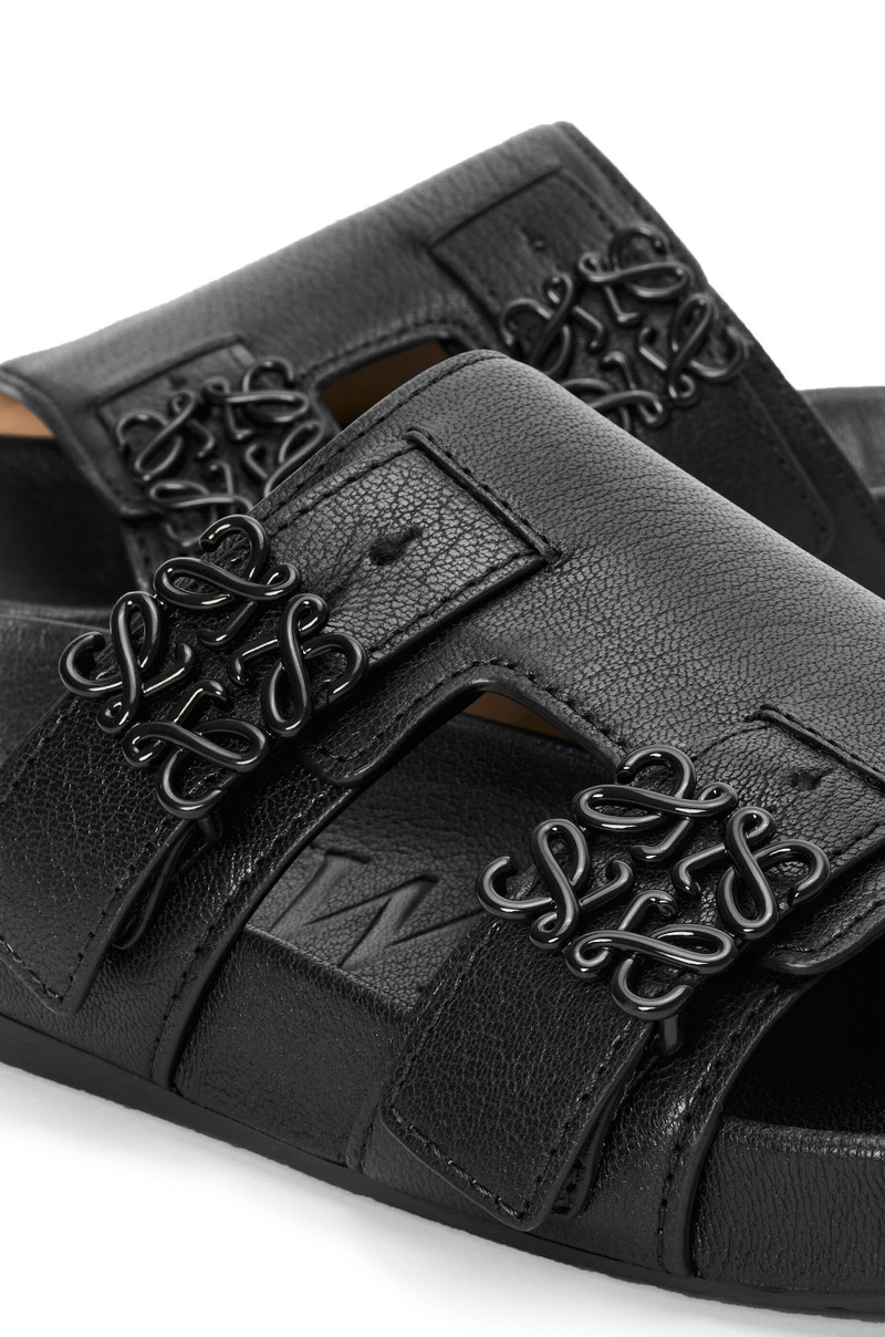 Ease slide in goatskin 5