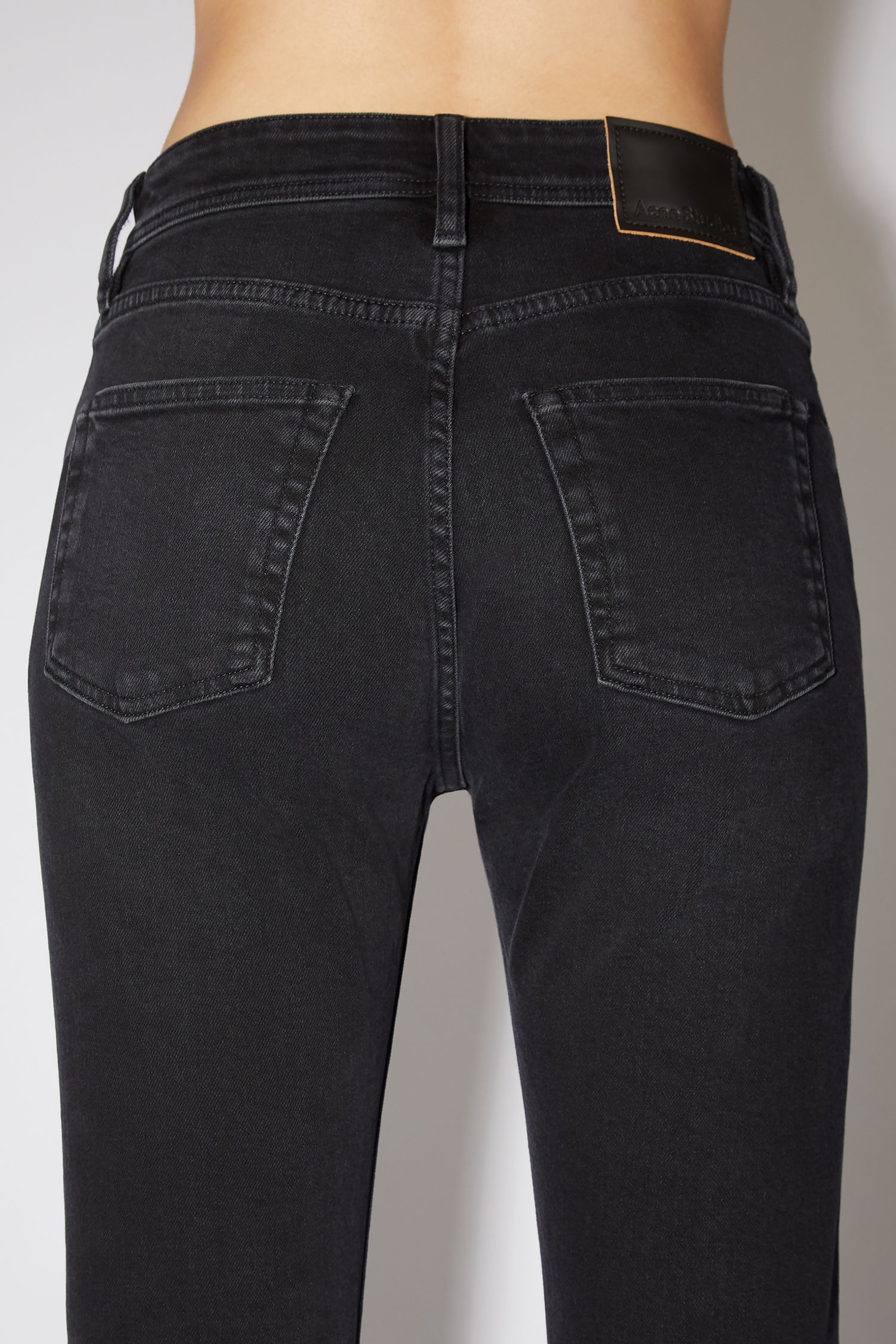 Tapered fit jeans - Used black - 7