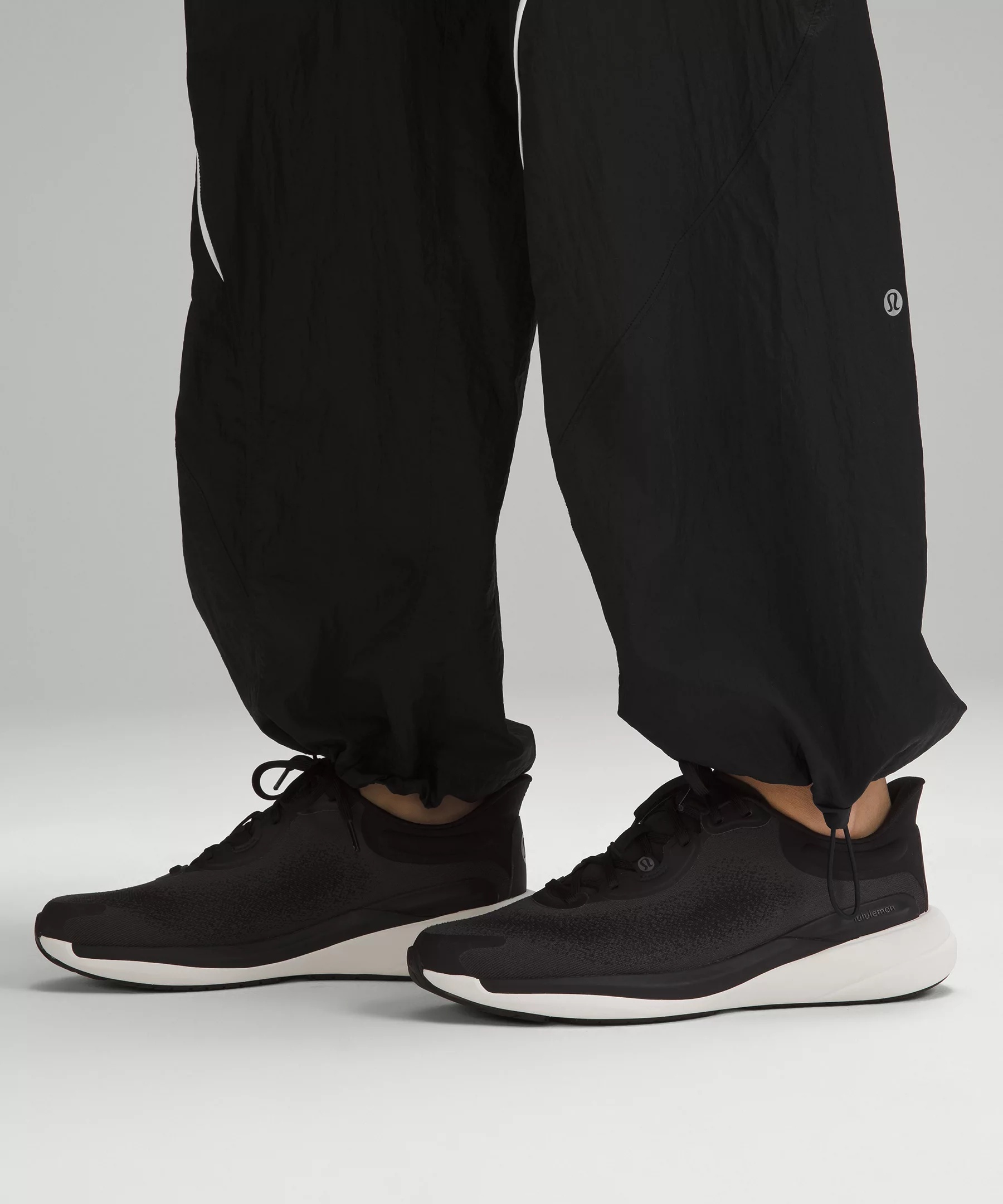 License to Train Mid-Rise Lightweight Jogger - 5