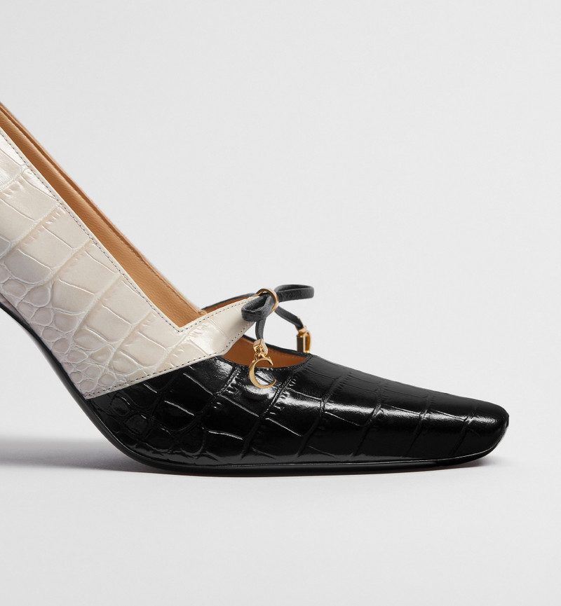 Dior Muse Pump 6