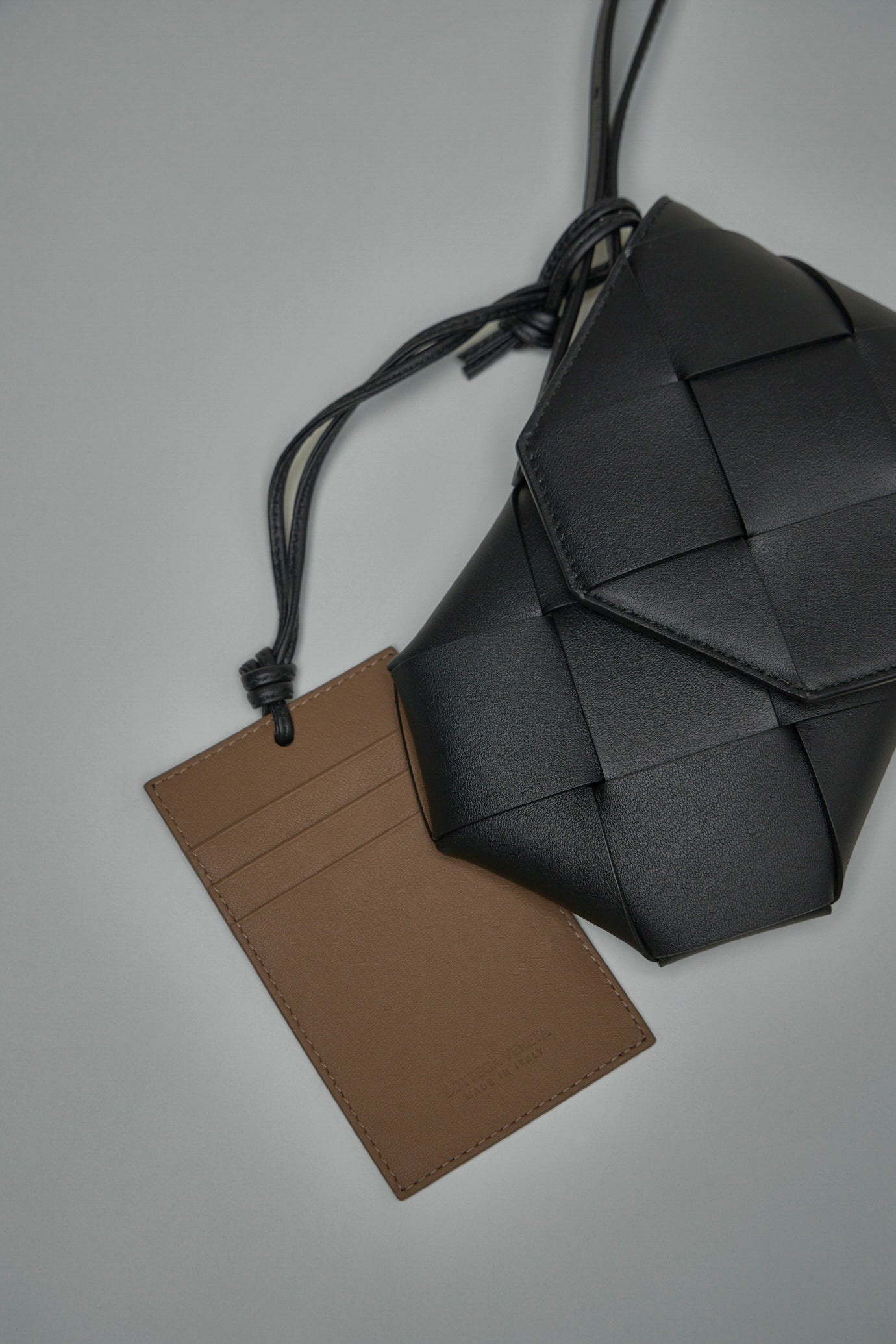 Diago Phone Pouch - 5
