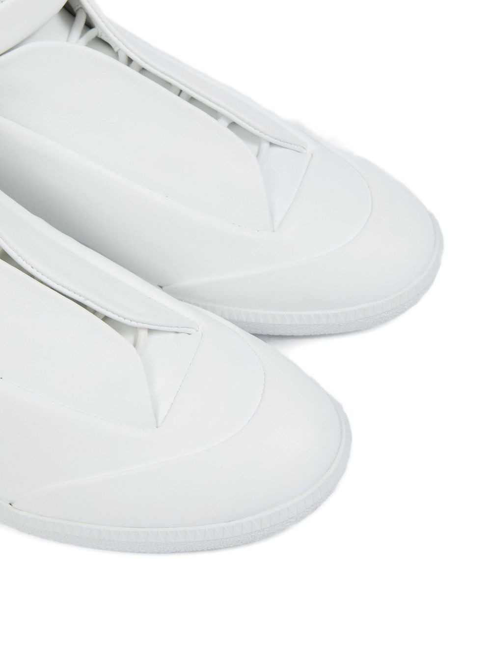 Future sneakers - 4